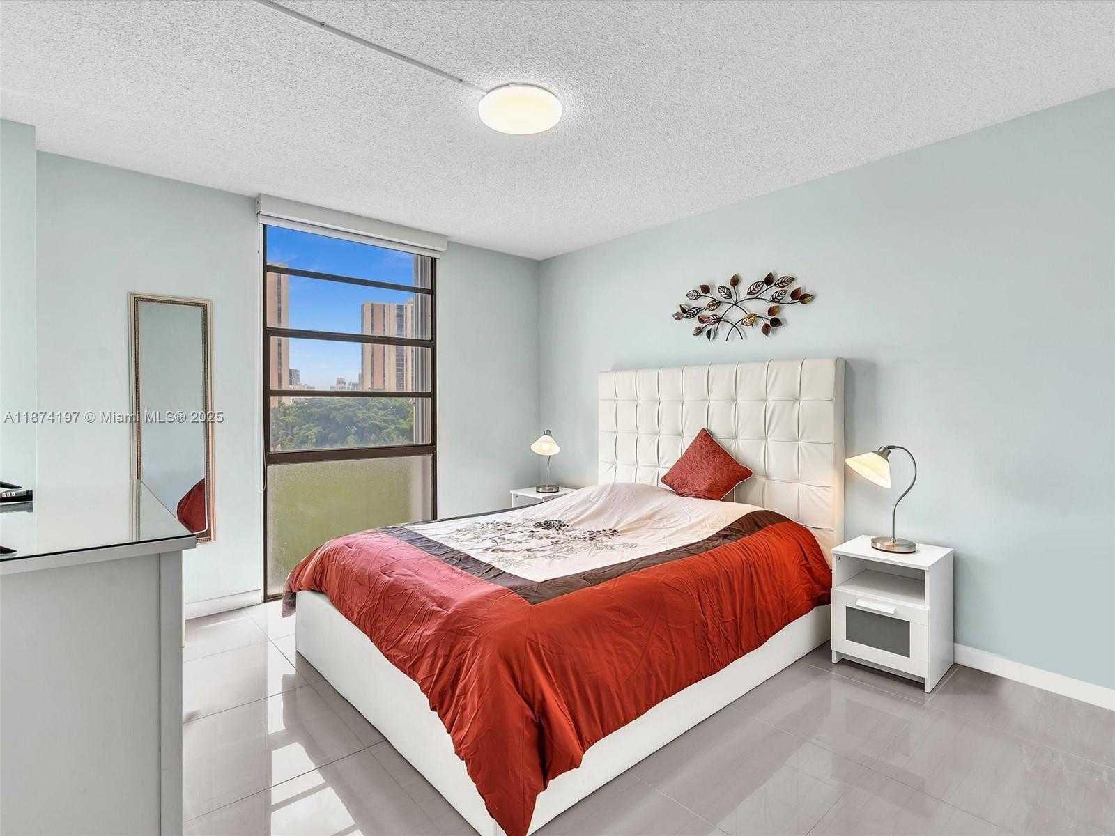 Small Image of 20400 WEST COUNTRY CLUB DR #605, Aventura Number 32