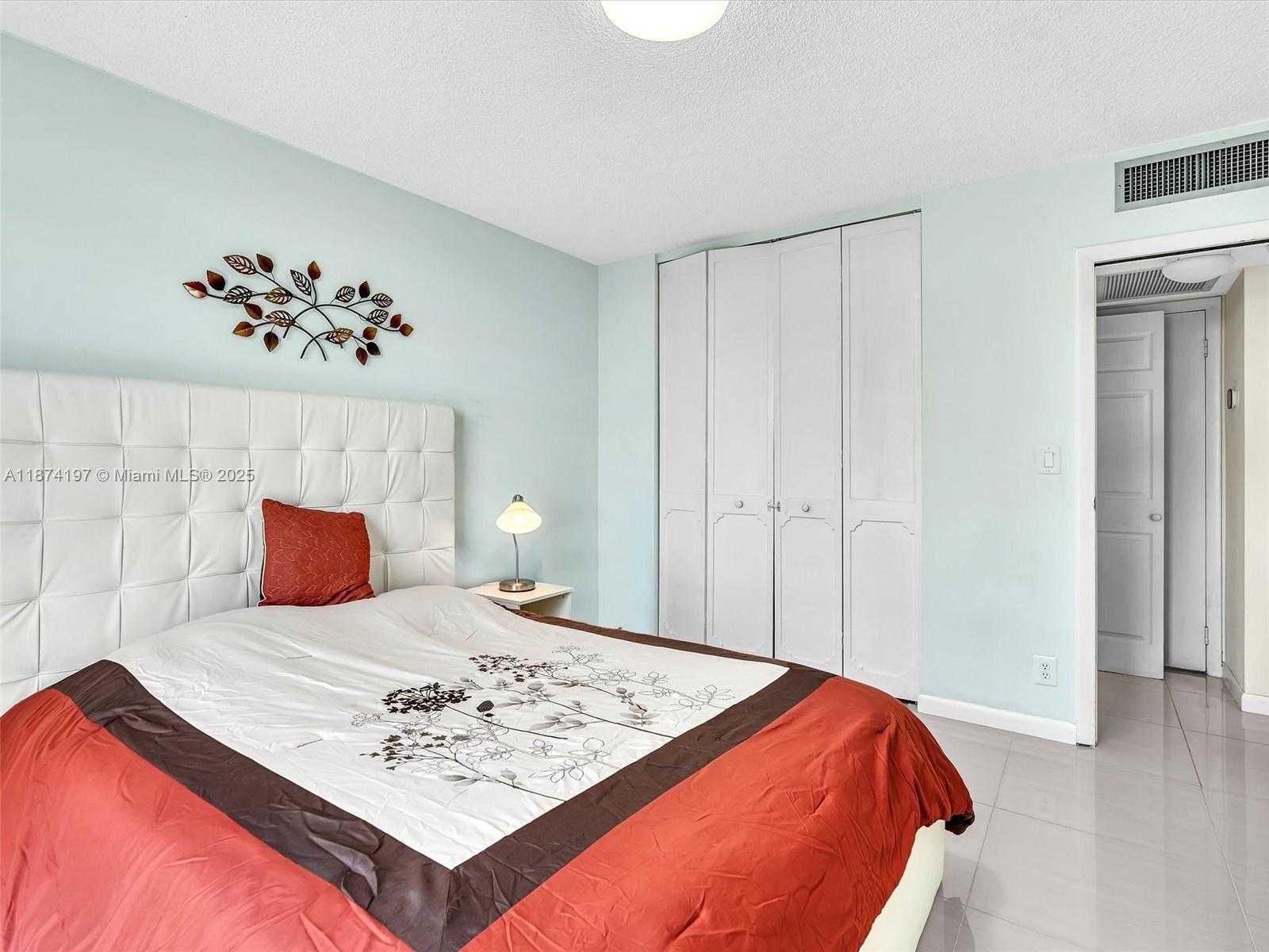 Small Image of 20400 WEST COUNTRY CLUB DR #605, Aventura Number 35