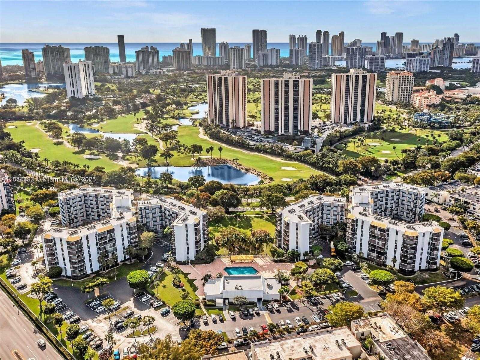 Small Image of 20400 WEST COUNTRY CLUB DR #605, Aventura Number 51