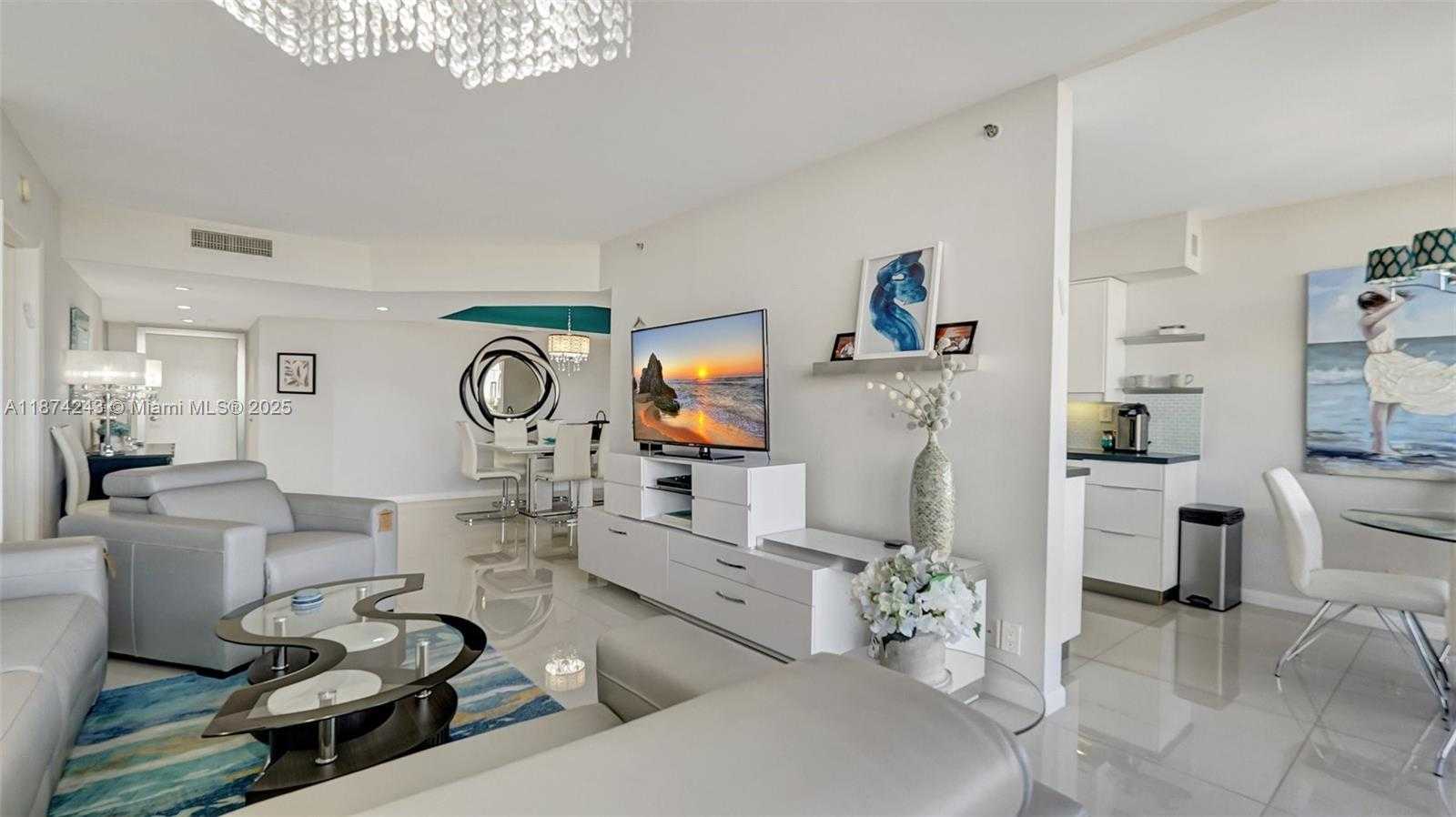 Small Image of 3598 YACHT CLUB DR #1901, Aventura Number 20