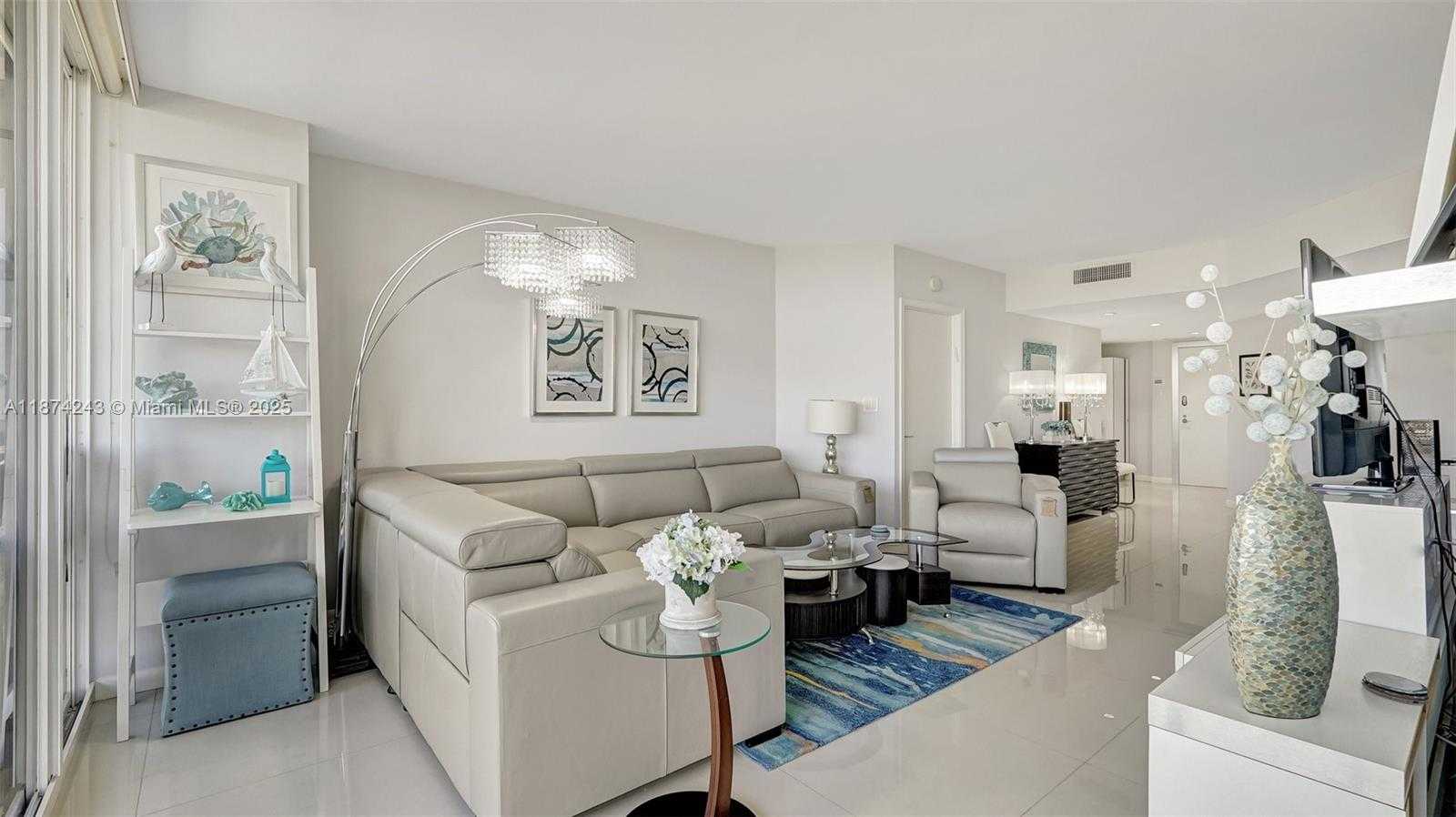 Small Image of 3598 YACHT CLUB DR #1901, Aventura Number 46