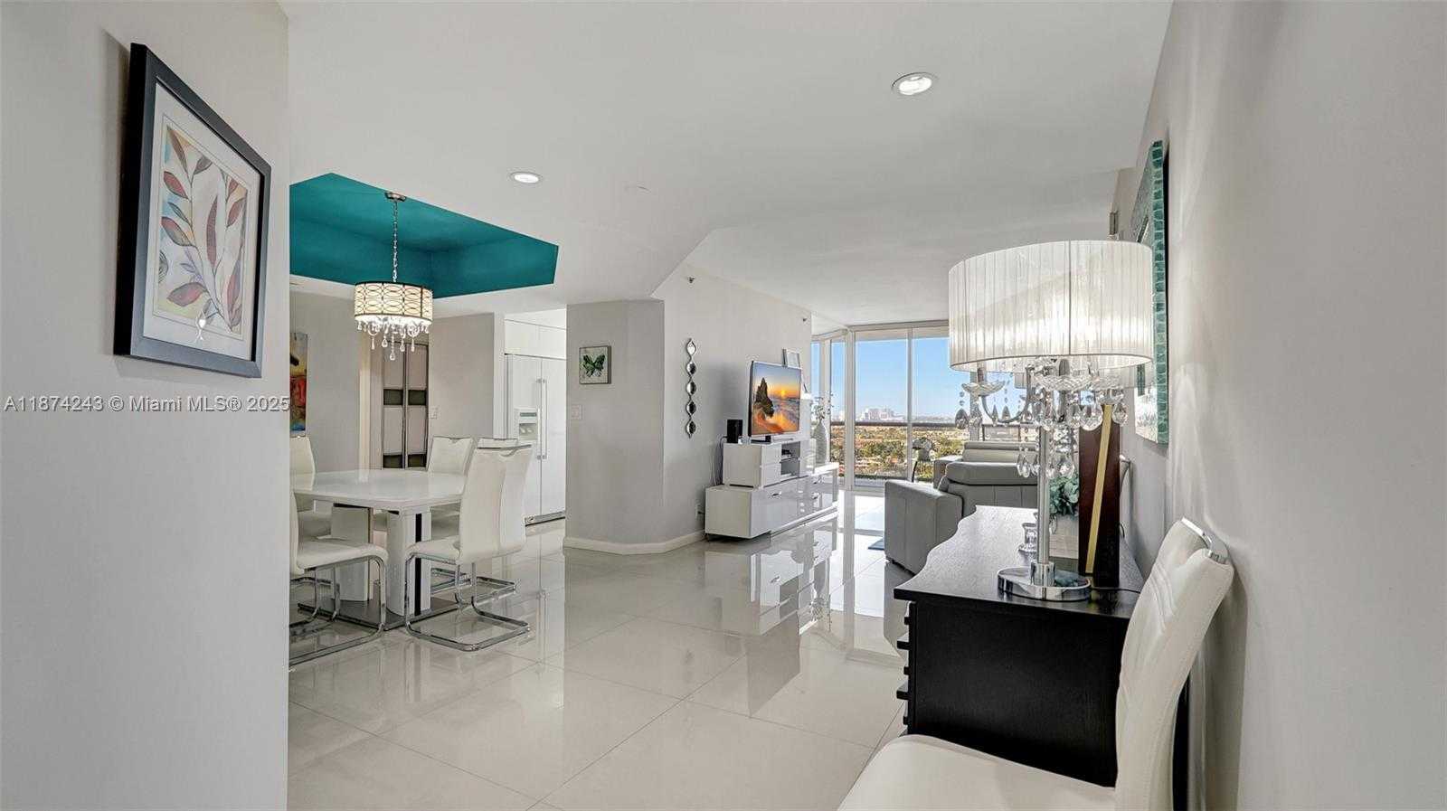 Small Image of 3598 YACHT CLUB DR #1901, Aventura Number 5