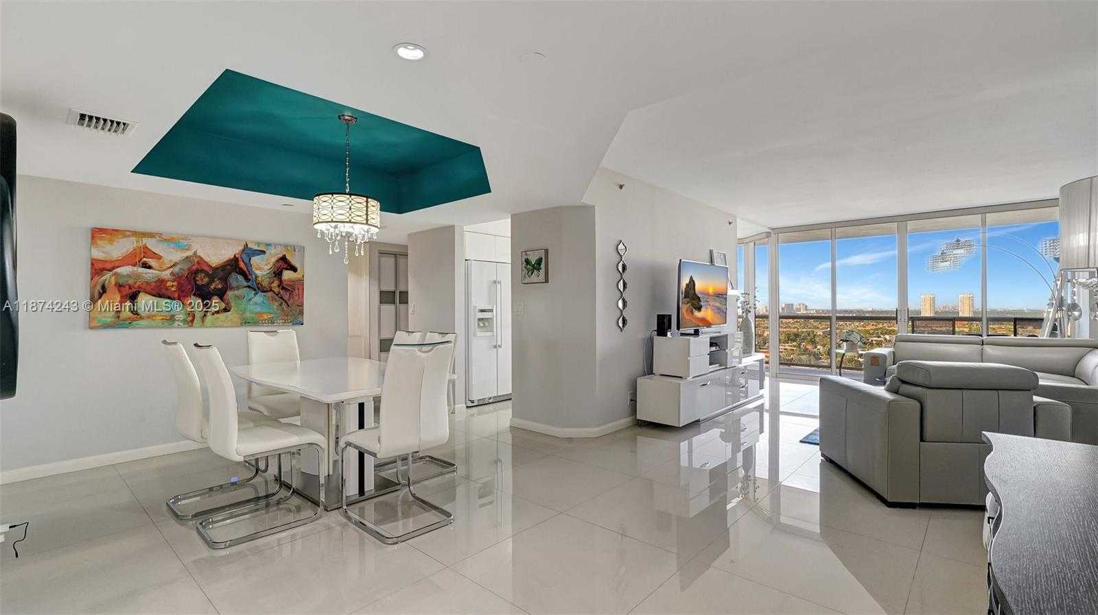 Small Image of 3598 YACHT CLUB DR #1901, Aventura Number 6