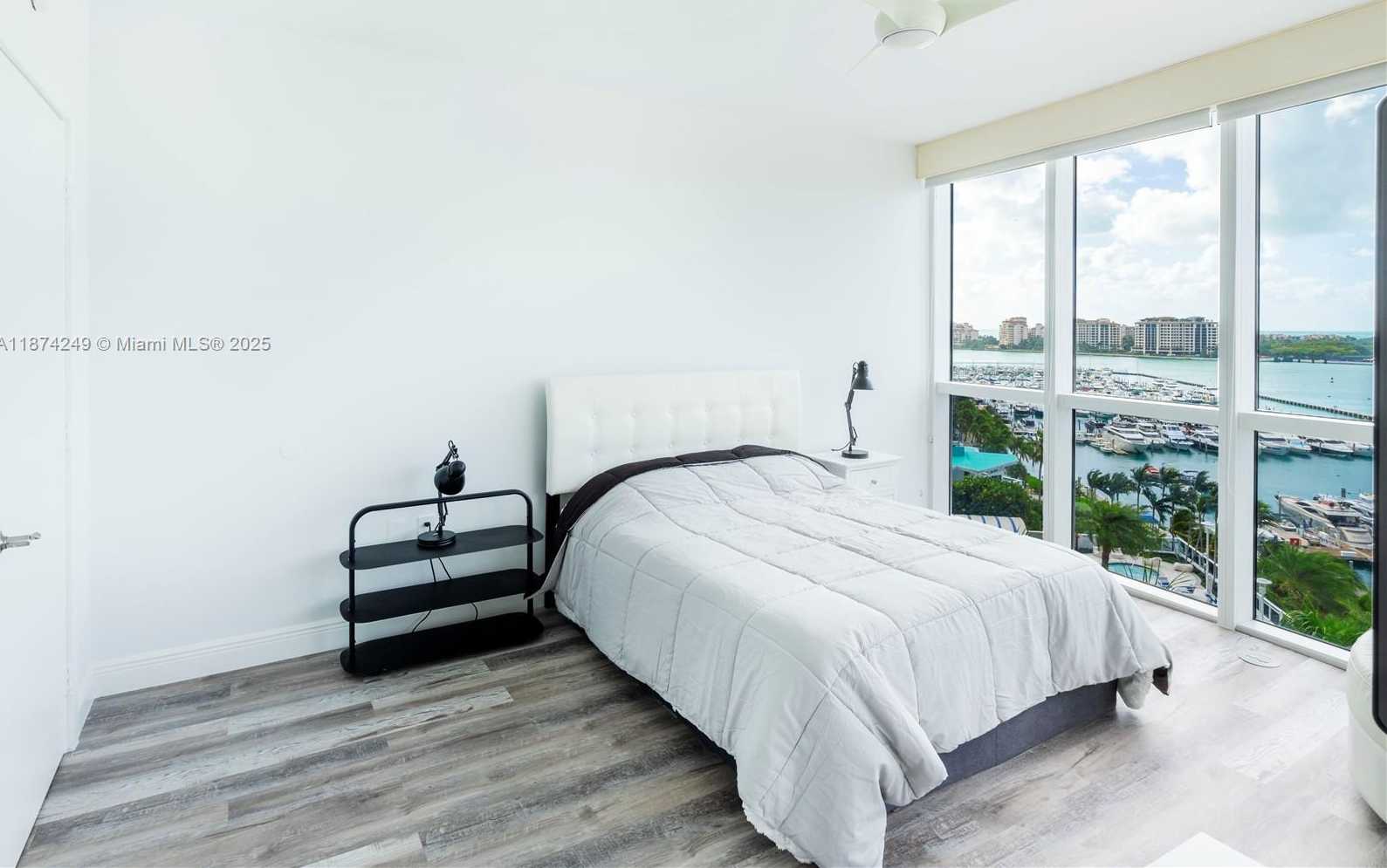 Small Image of 400 ALTON RD #1104, Miami Beach Number 14