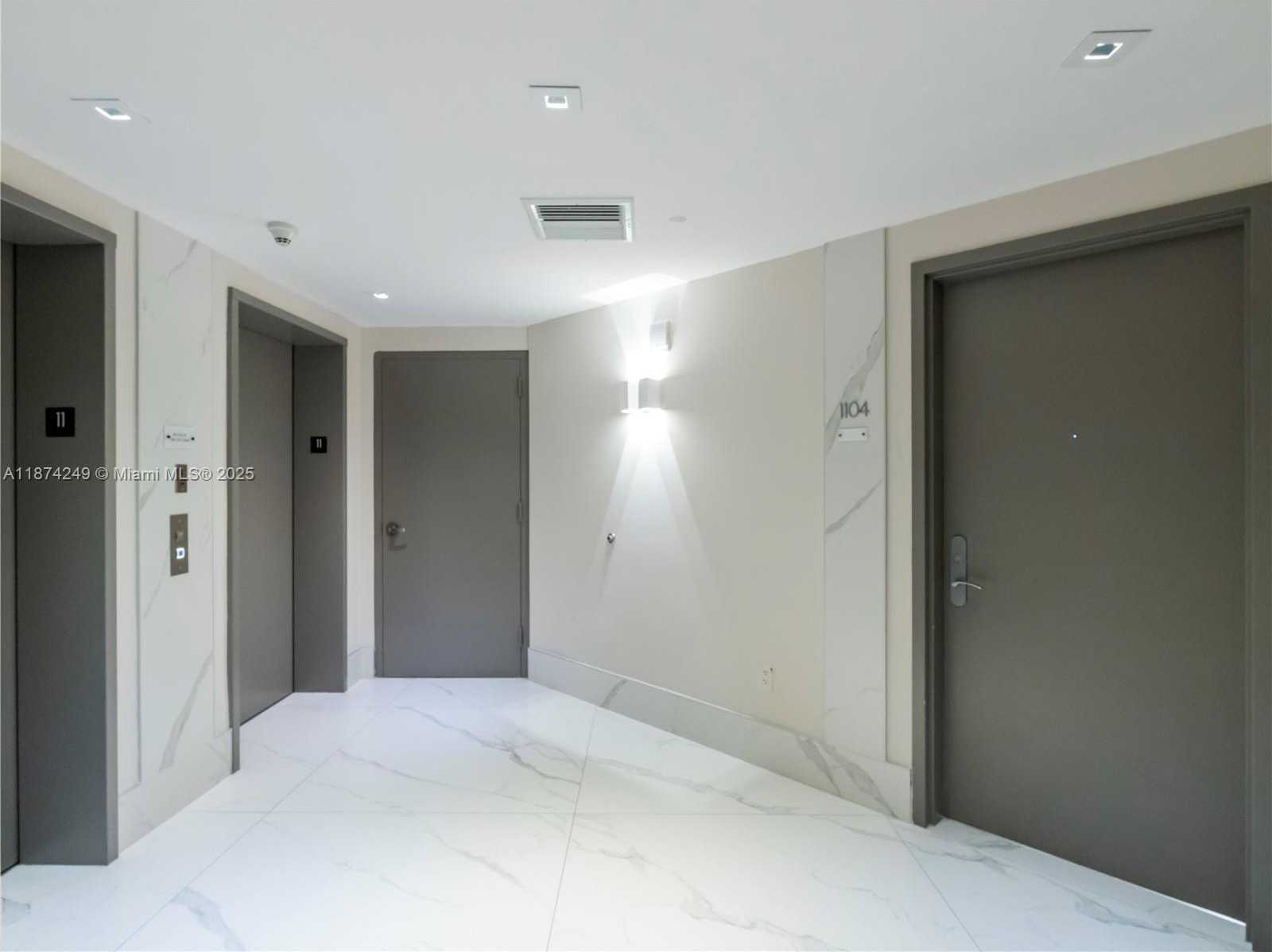 Small Image of 400 ALTON RD #1104, Miami Beach Number 17