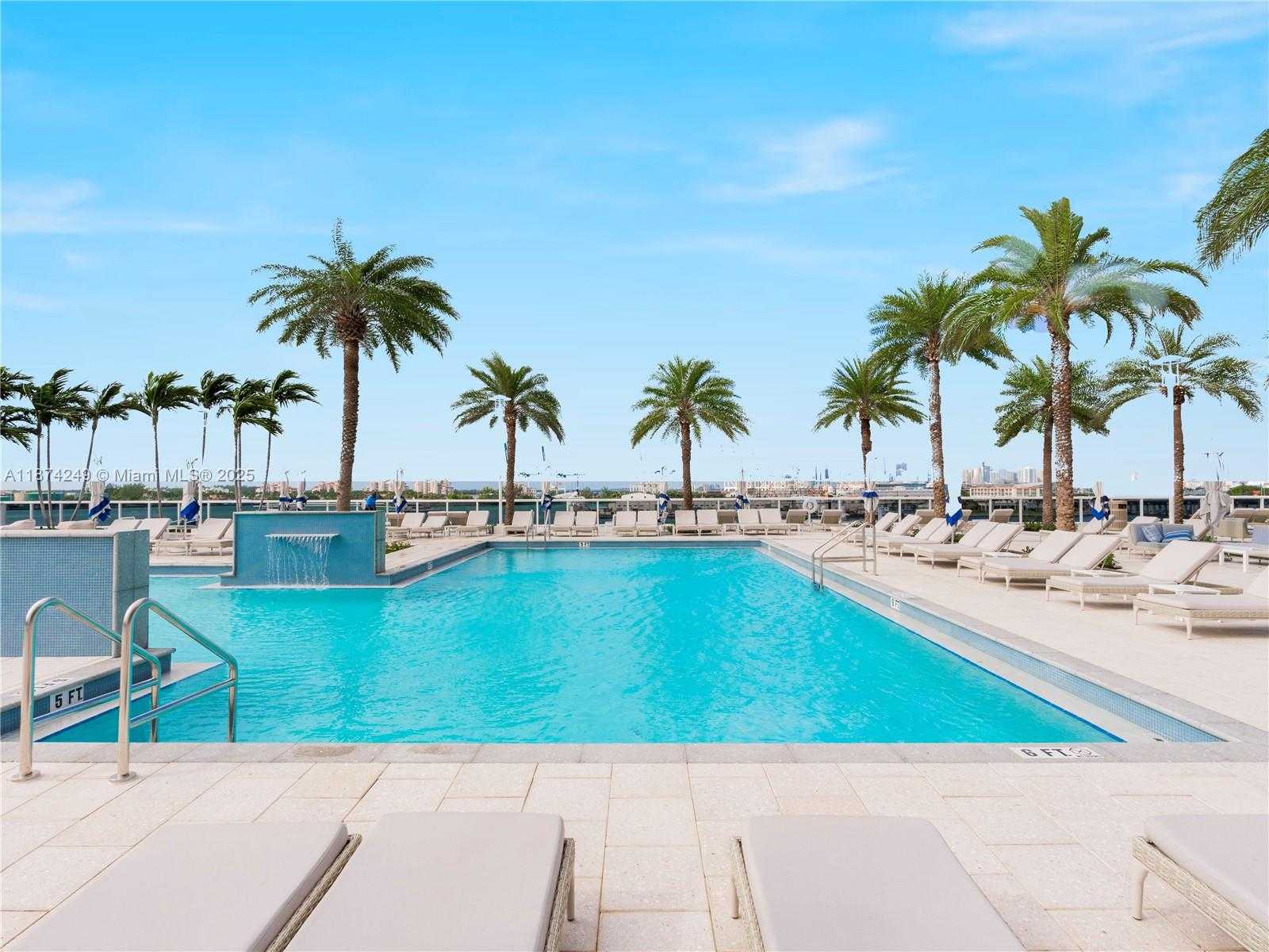 Small Image of 400 ALTON RD #1104, Miami Beach Number 19