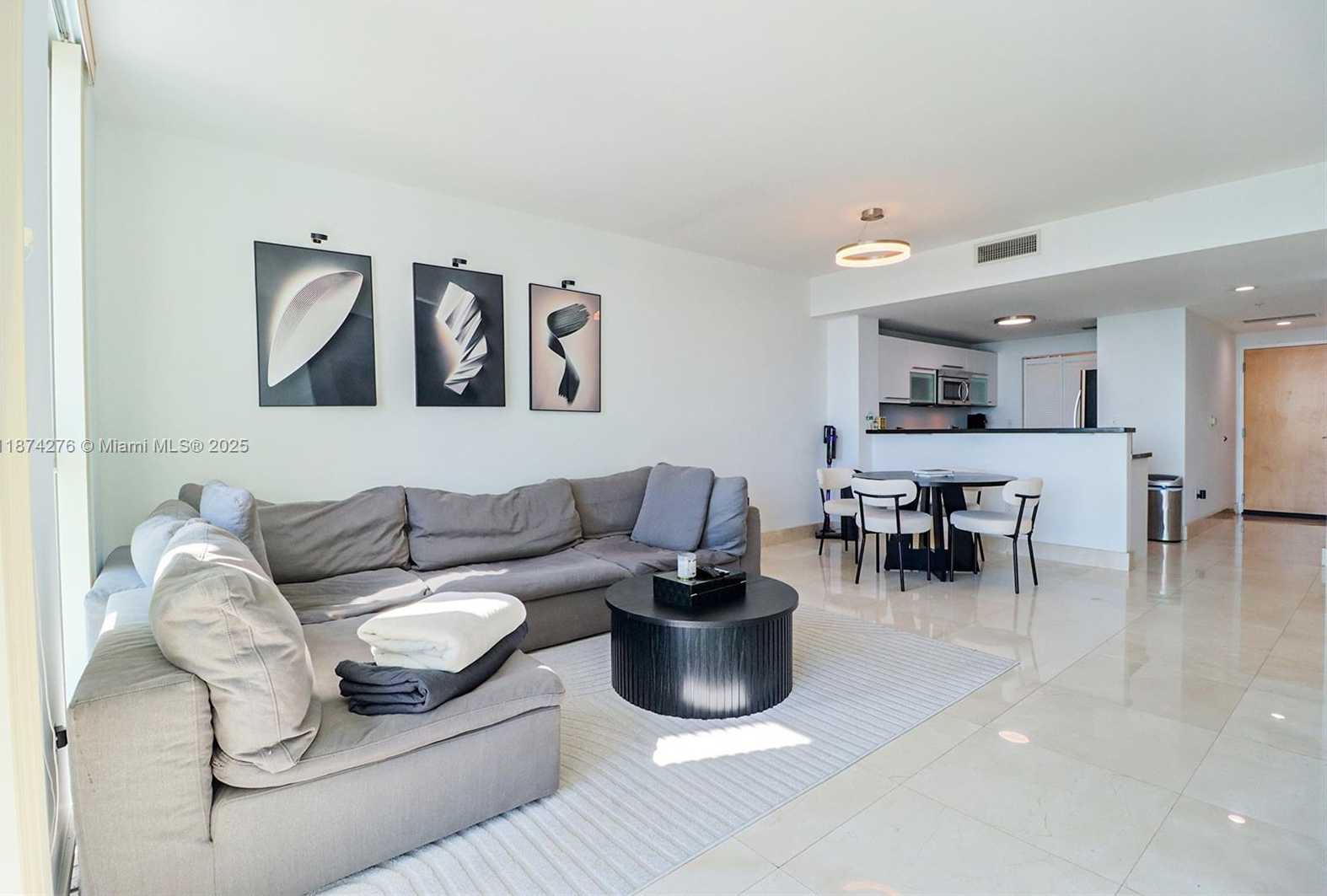 Small Image of 253 NORTH EAST 2ND ST #1907, Miami Number 3