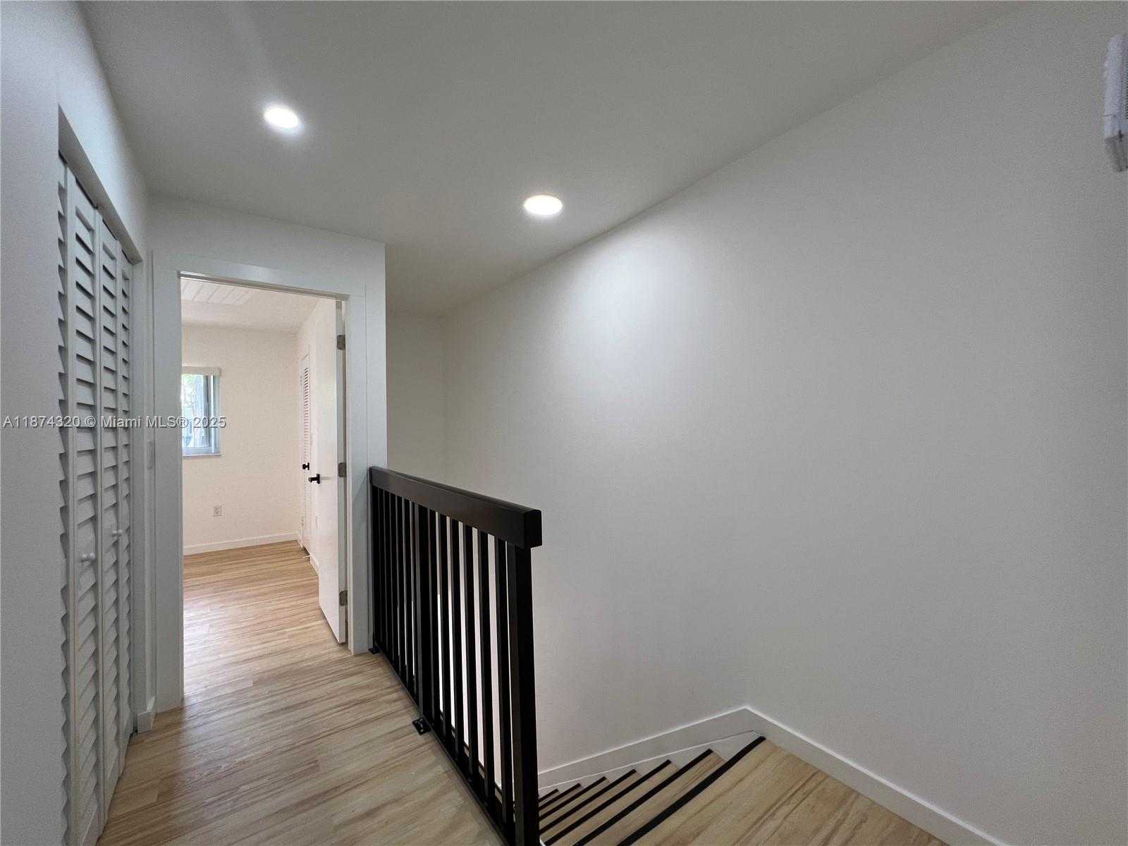 Small Image of 8111 SOUTH WEST 81ST PL, Miami Number 11