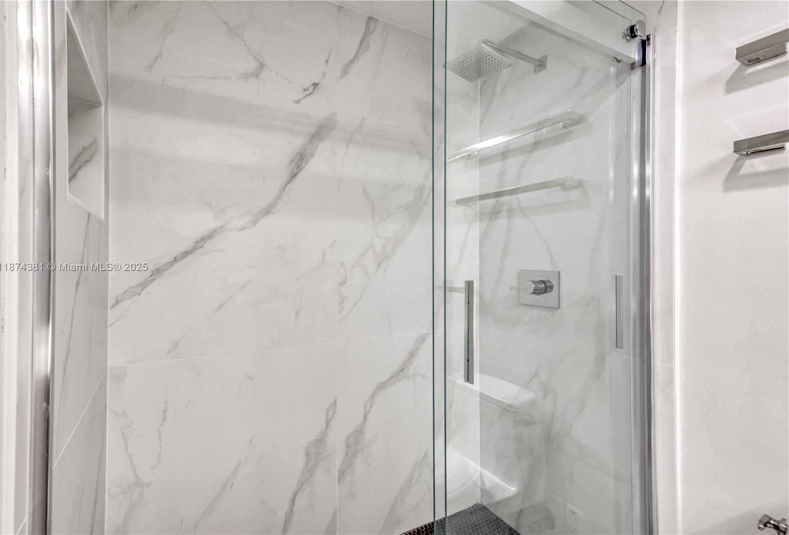 Small Image of 701 BRICKELL KEY BLVD #1512, Miami Number 11
