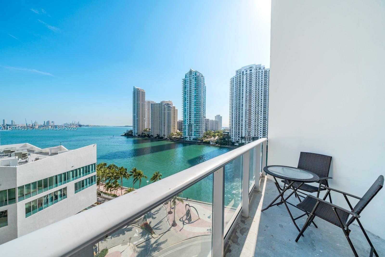 Small Image of 300 SOUTH BISCAYNE BLVD #L-1022, Miami Number 2