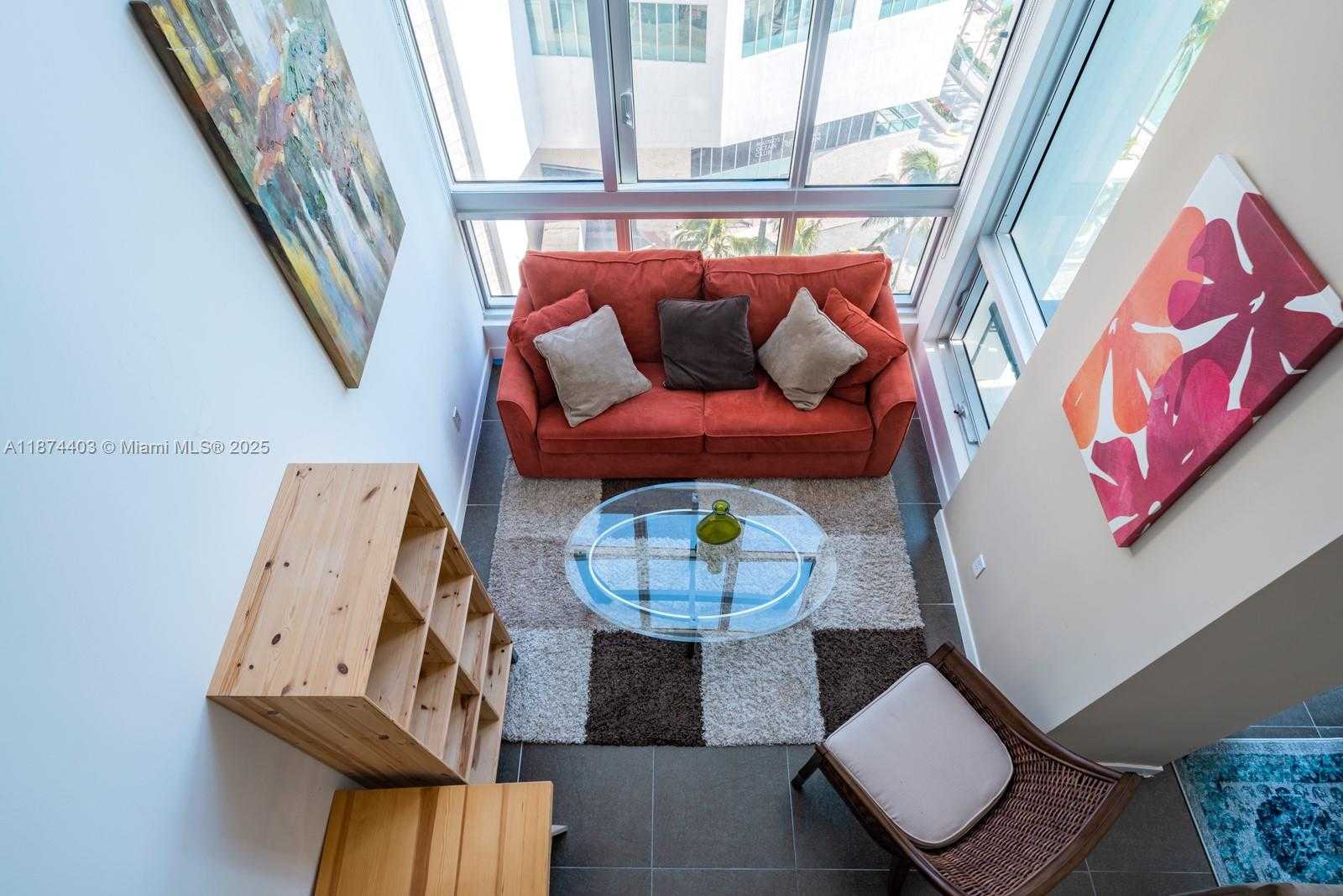 Small Image of 300 SOUTH BISCAYNE BLVD #L-1022, Miami Number 6
