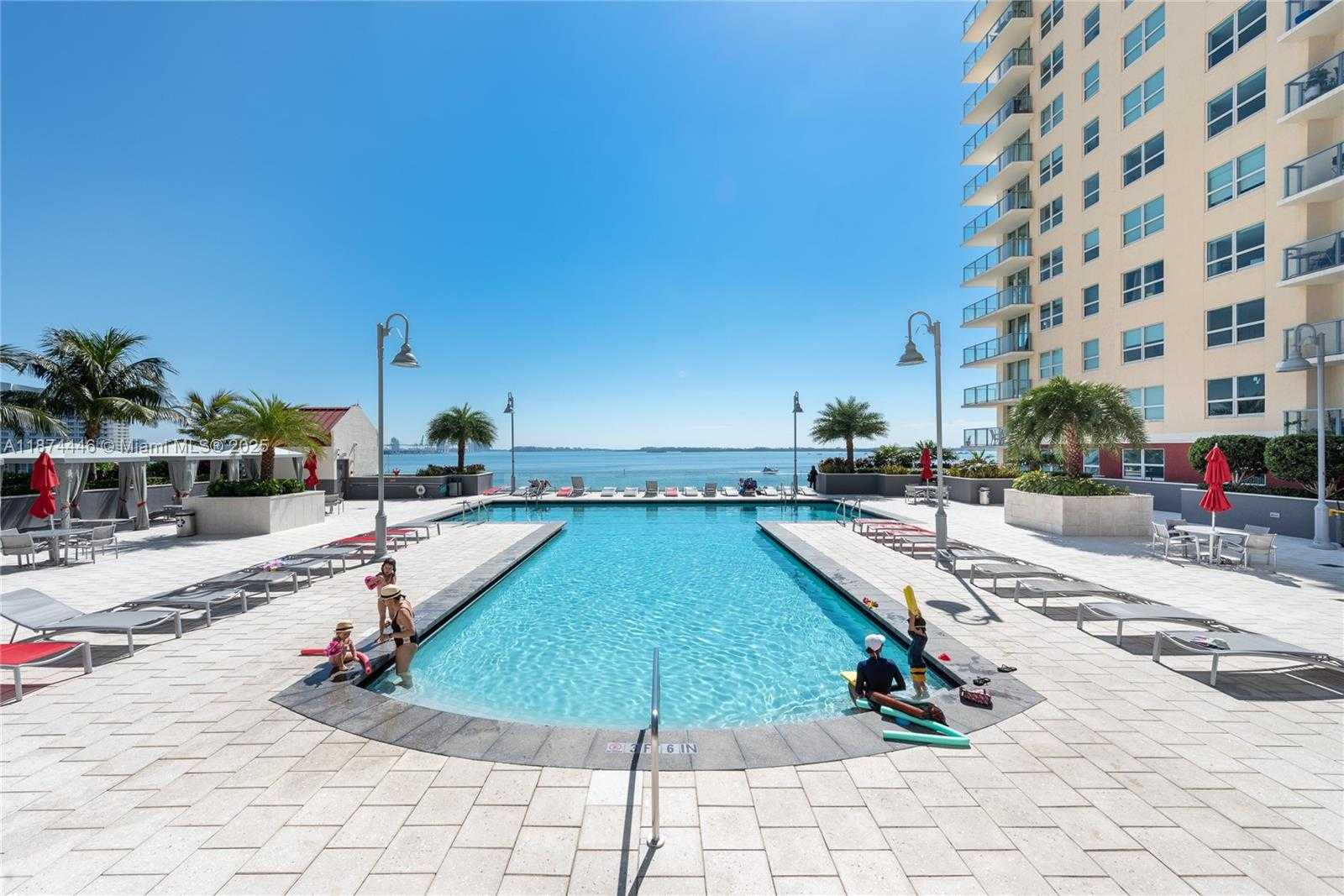 Small Image of 1155 BRICKELL BAY DR #609, Miami Number 32