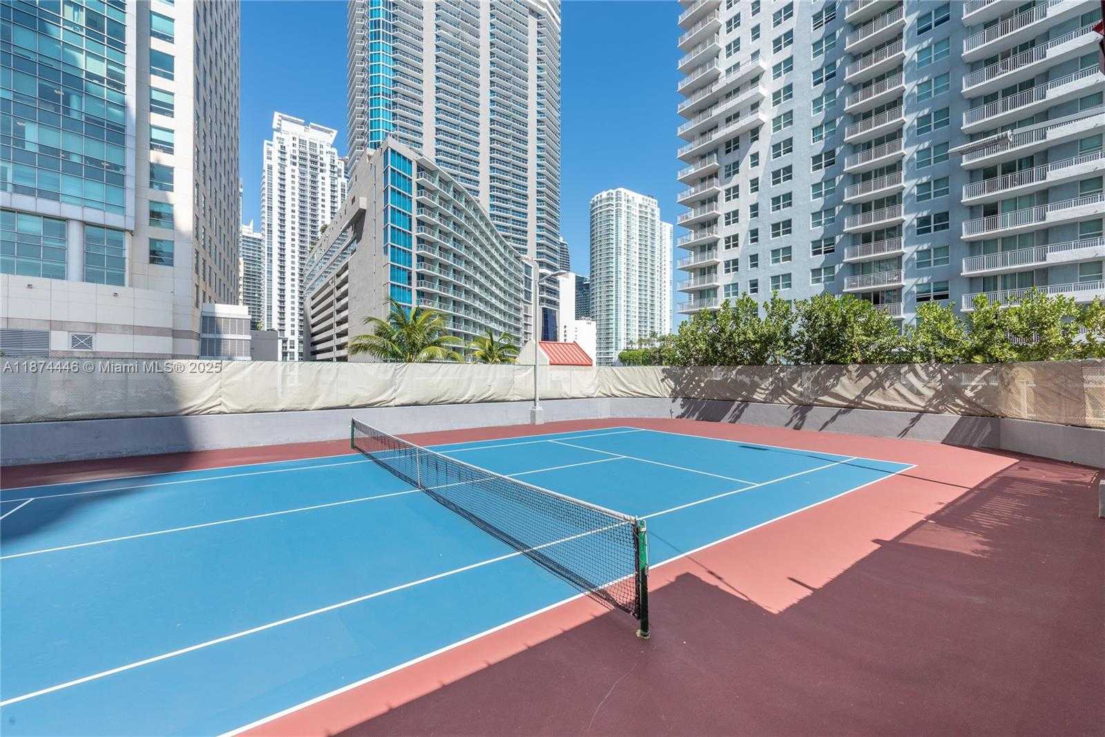 Small Image of 1155 BRICKELL BAY DR #609, Miami Number 33