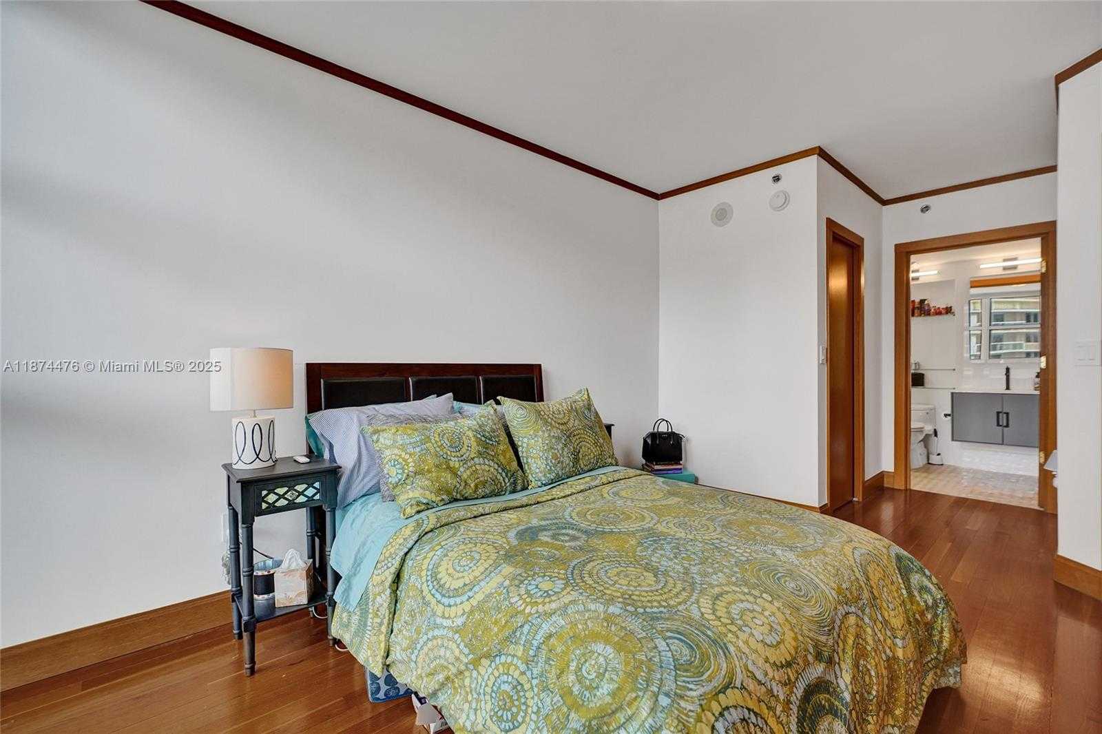 Small Image of 19111 COLLINS AVE #901, Sunny Isles Beach Number 31