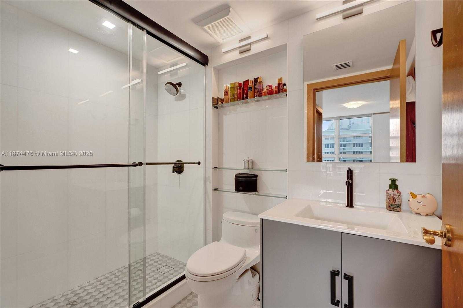 Small Image of 19111 COLLINS AVE #901, Sunny Isles Beach Number 32