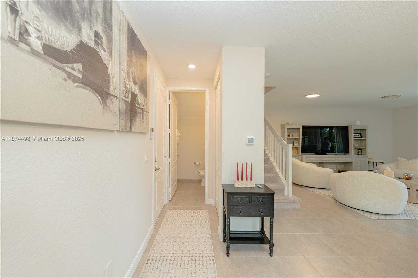Small Image of 13094 ANTHORNE LN, Boynton Beach Number 13