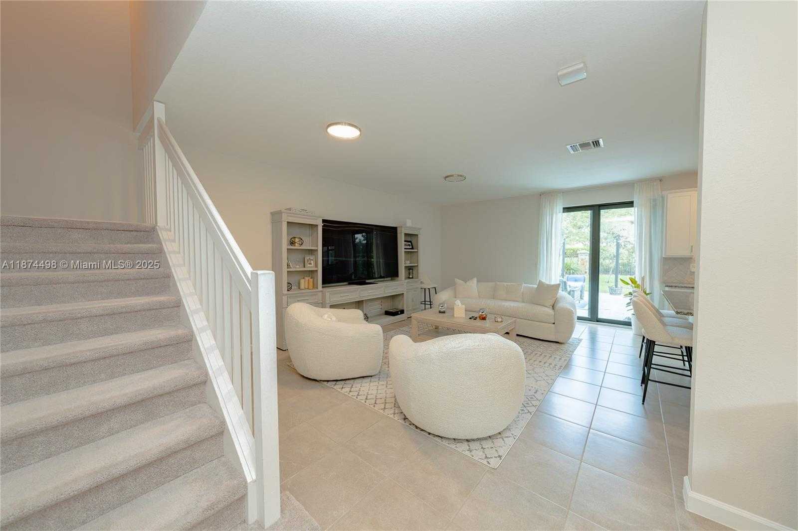 Small Image of 13094 ANTHORNE LN, Boynton Beach Number 16