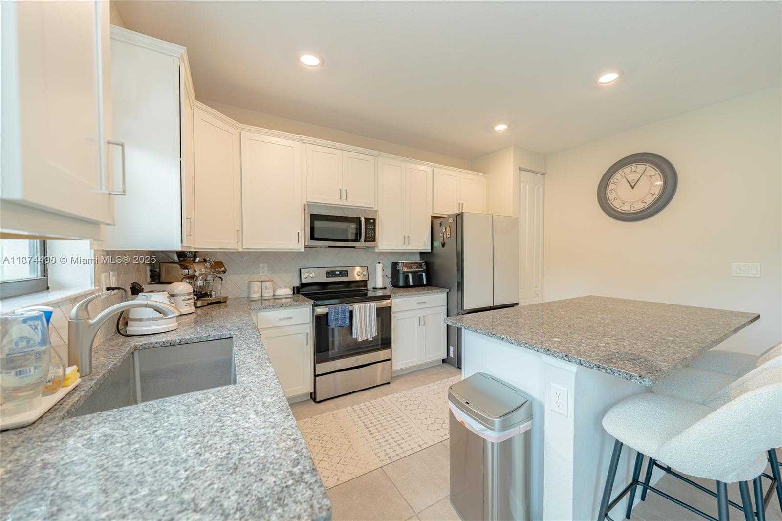 Small Image of 13094 ANTHORNE LN, Boynton Beach Number 21