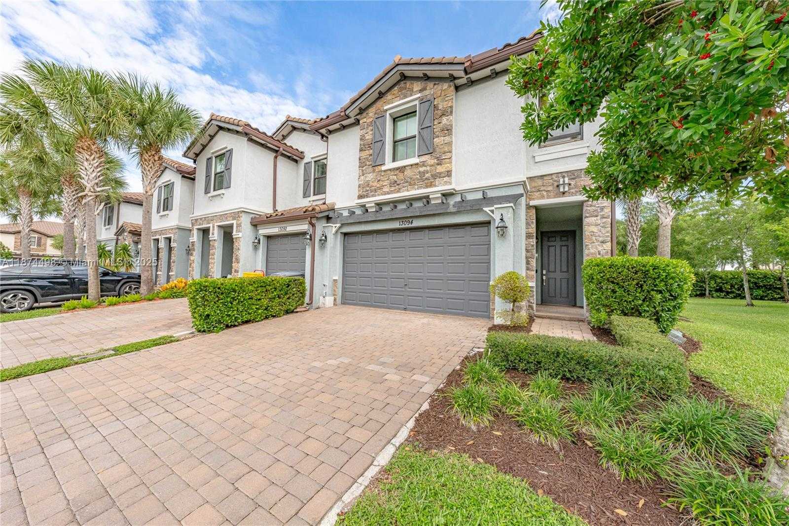 Small Image of 13094 ANTHORNE LN, Boynton Beach Number 6