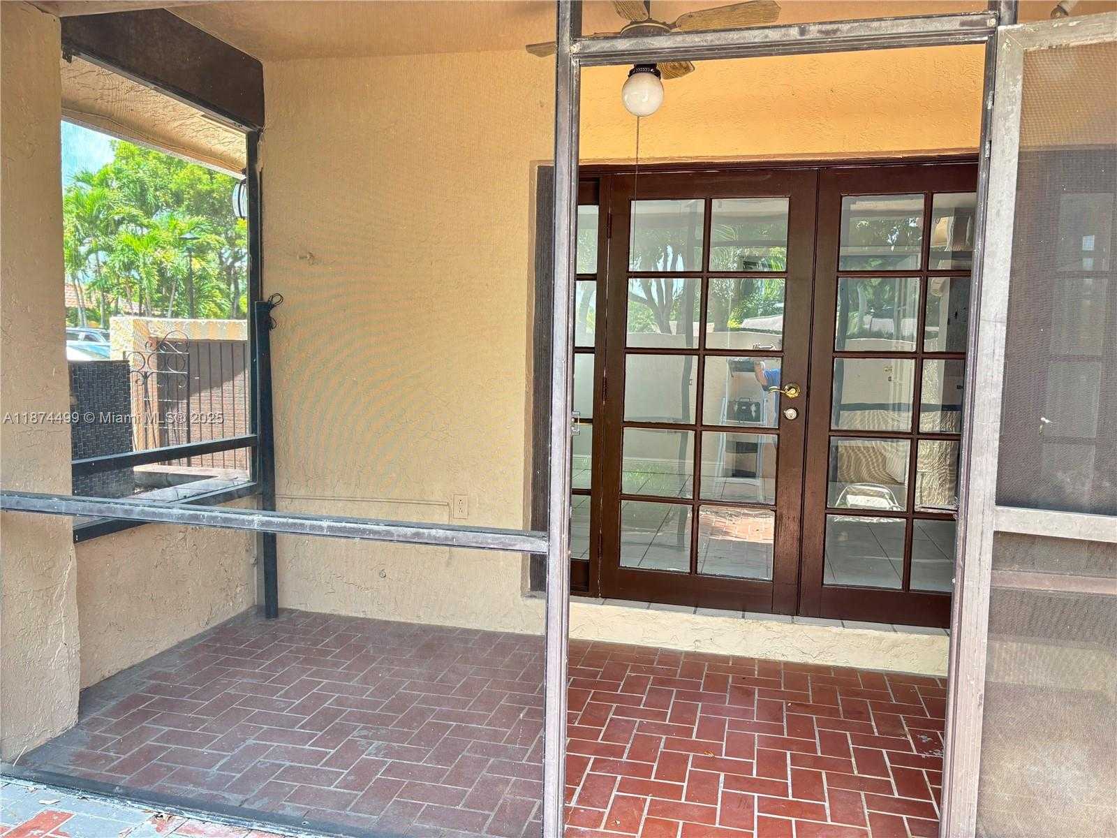 Small Image of 13231 SOUTH WEST 114TH TER, Miami Number 18