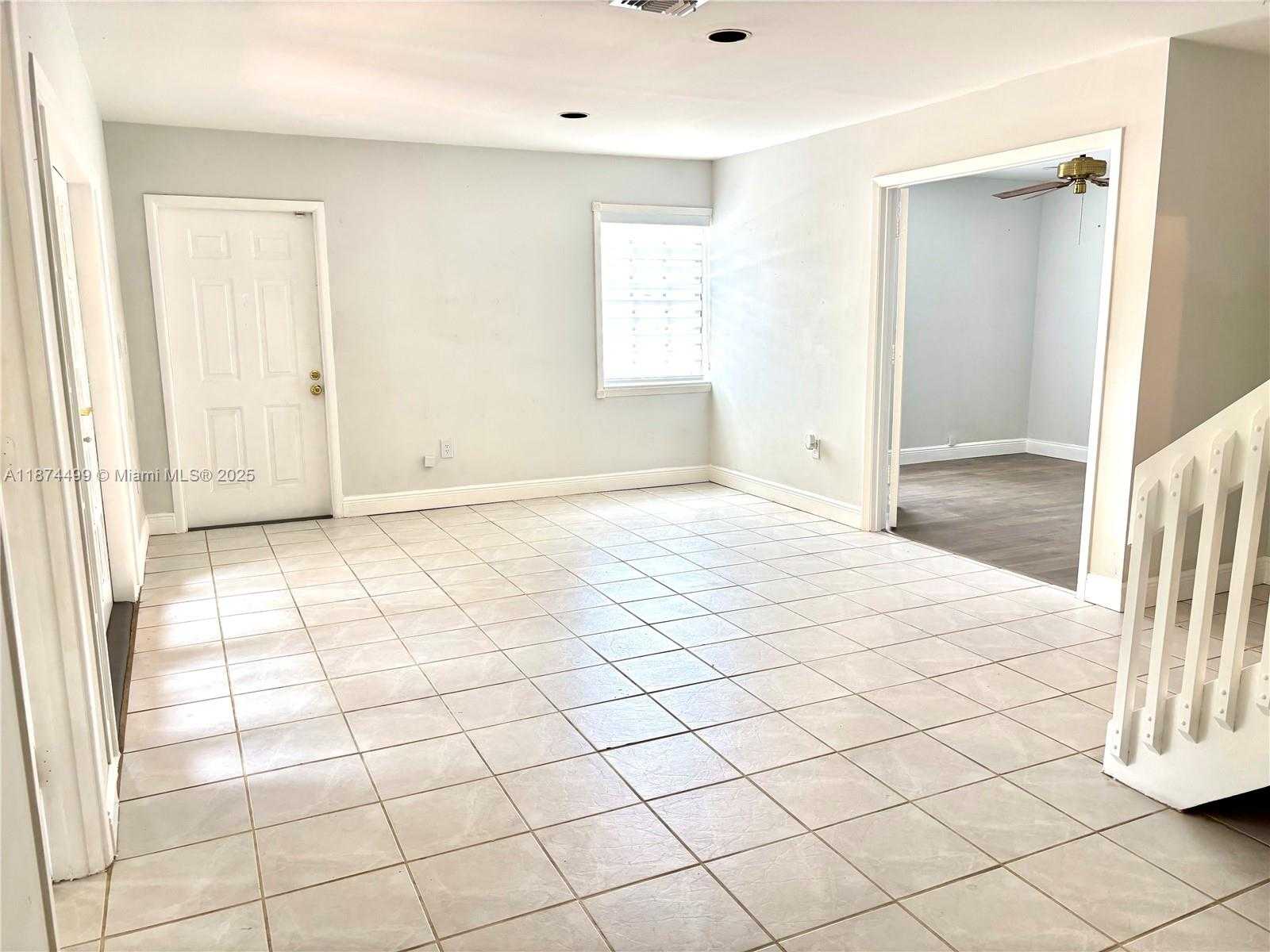 Small Image of 13231 SOUTH WEST 114TH TER, Miami Number 2