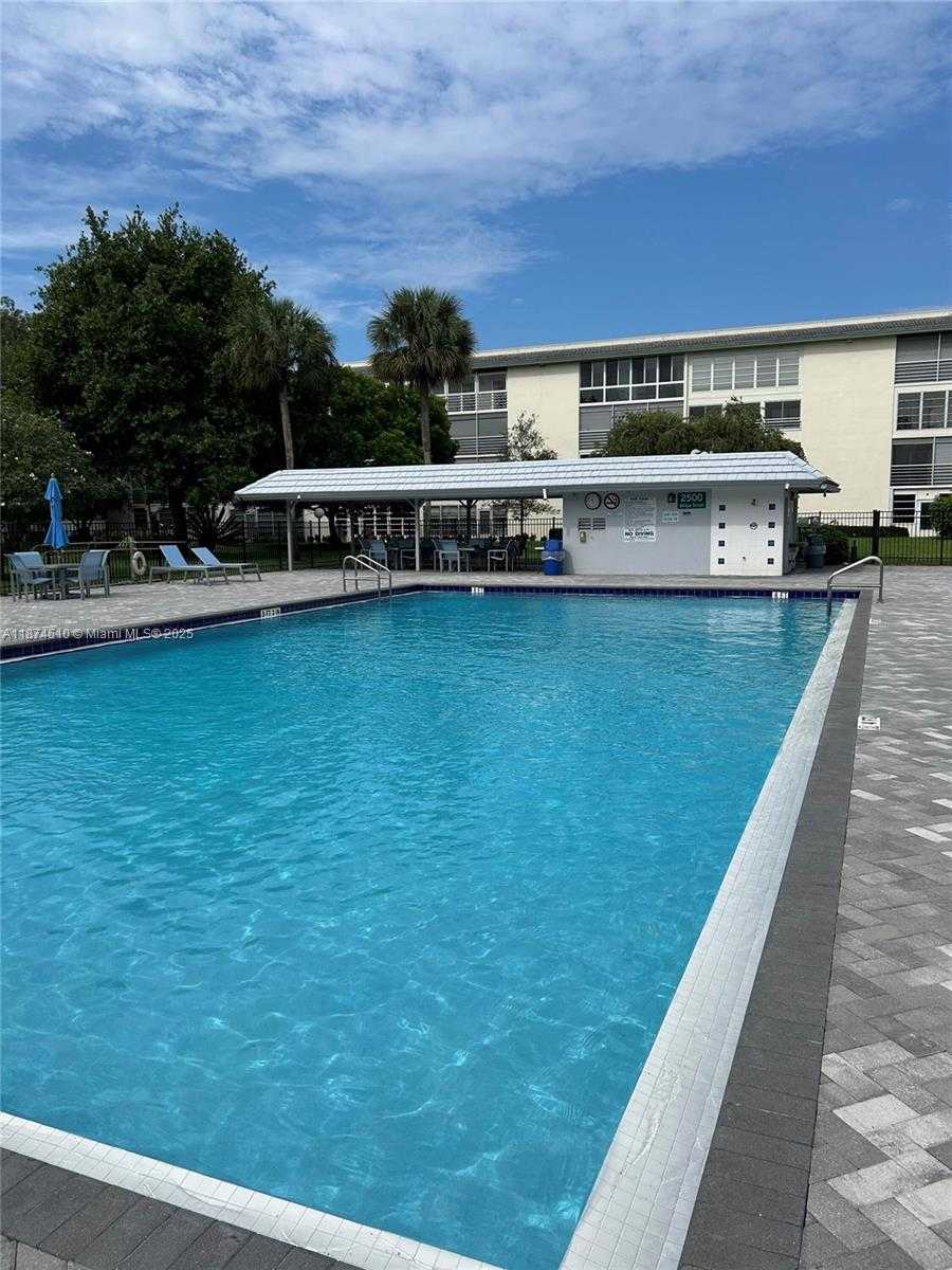 Small Image of 2501 ANTIGUA TER #D2, Coconut Creek Number 19