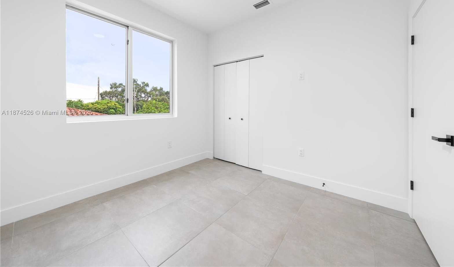 Small Image of 857 SOUTH WEST 14TH AVE #A, Miami Number 46