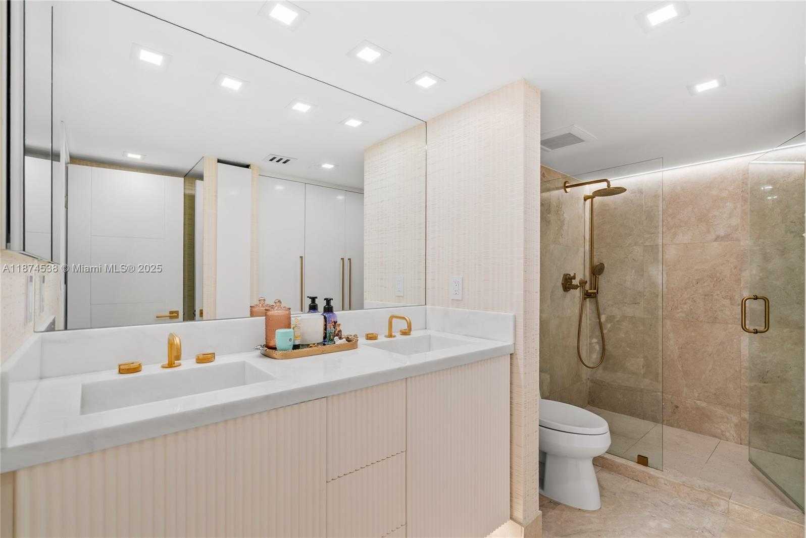 Small Image of 2025 BRICKELL AVE #1705, Miami Number 18