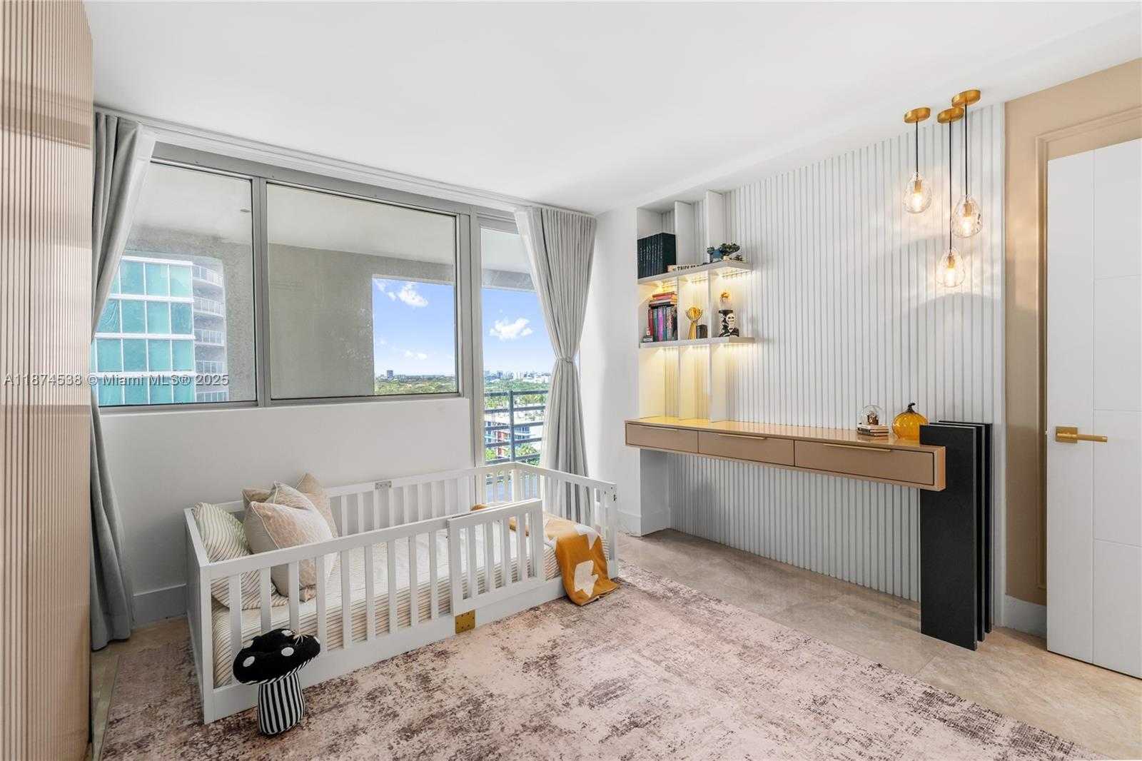 Small Image of 2025 BRICKELL AVE #1705, Miami Number 23
