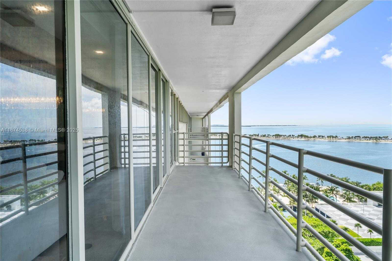 Small Image of 2025 BRICKELL AVE #1705, Miami Number 29