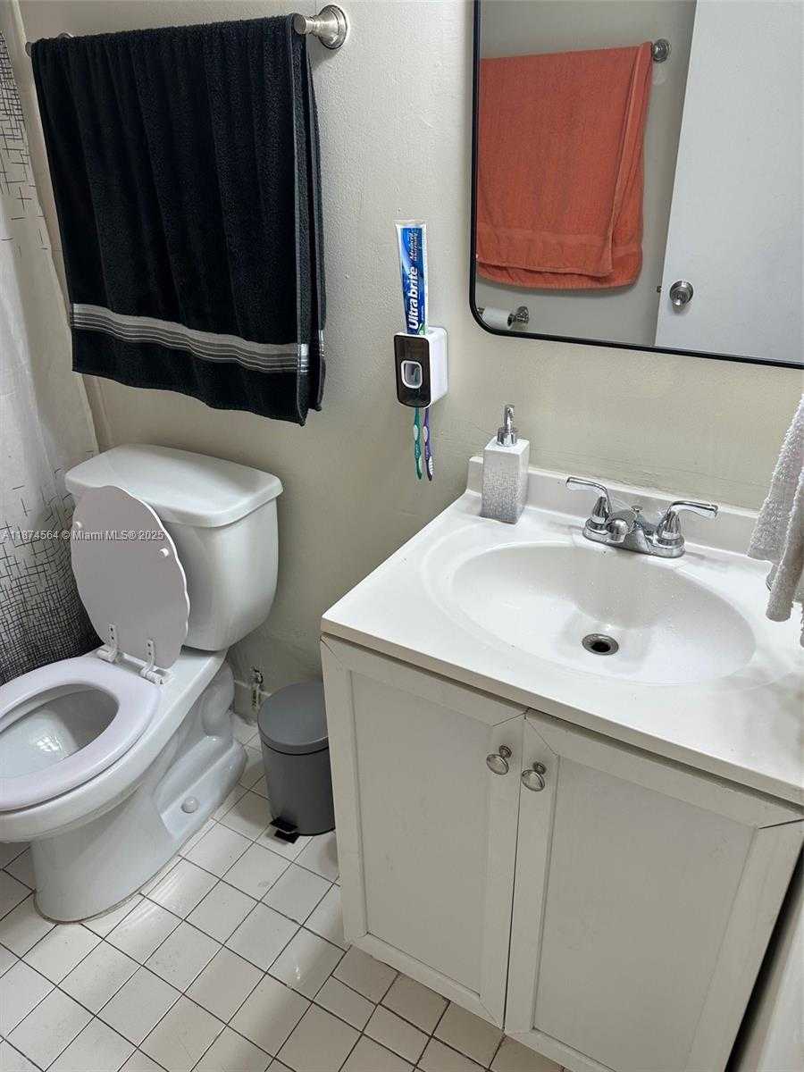 Small Image of 11301 SOUTH WEST 200TH ST #305-A, Miami Number 12