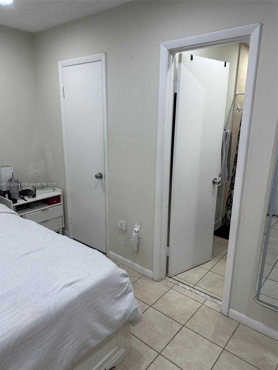 Small Image of 11301 SOUTH WEST 200TH ST #305-A, Miami Number 2