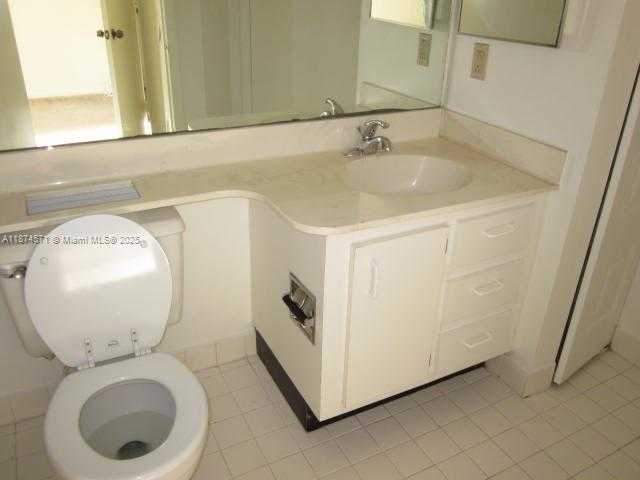 Small Image of 9203 SW 141st Pl, Miami, FL 33186, USA Number 5
