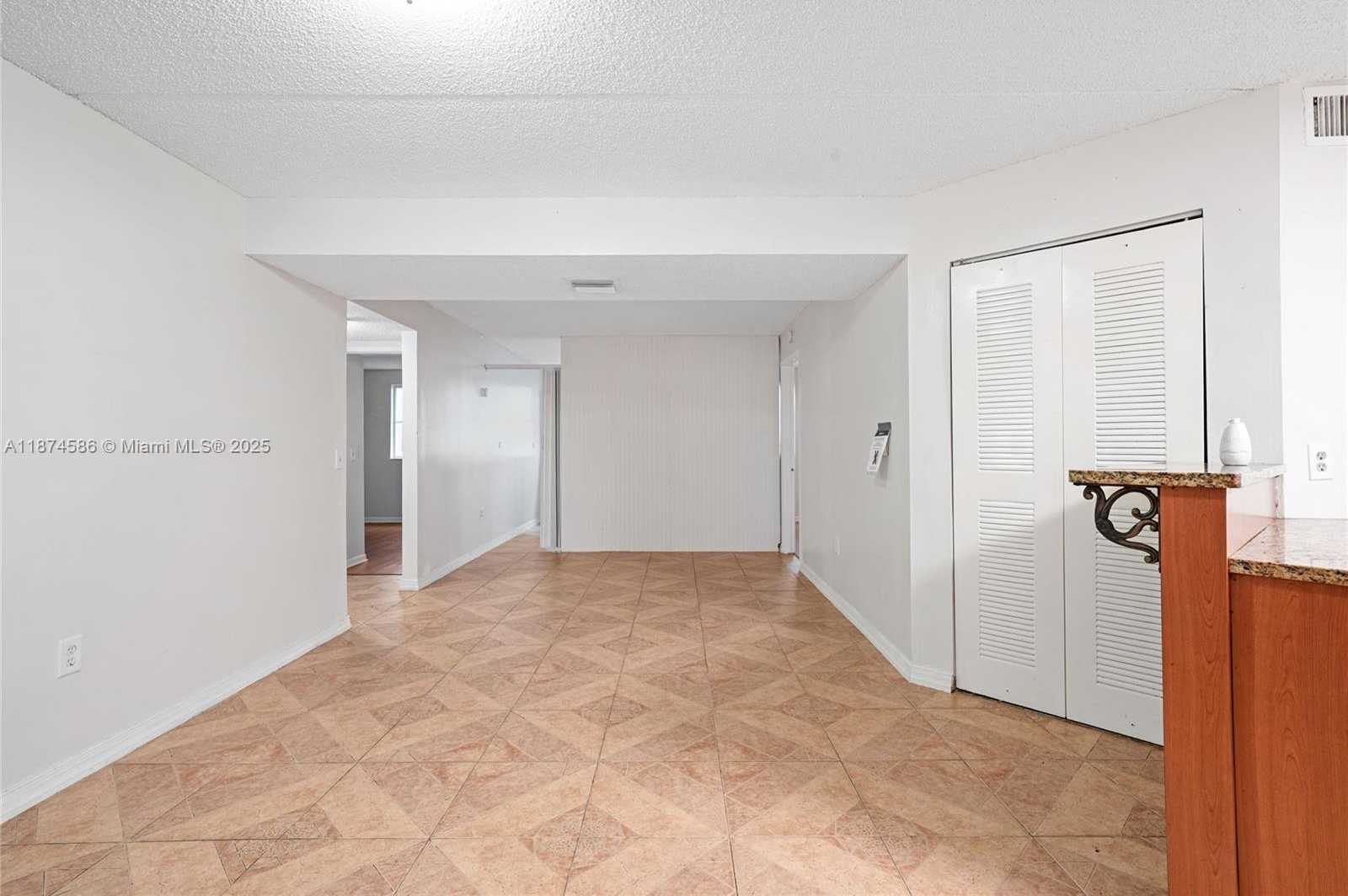Small Image of 6115 NORTH WEST 186TH ST #104, Hialeah Number 4