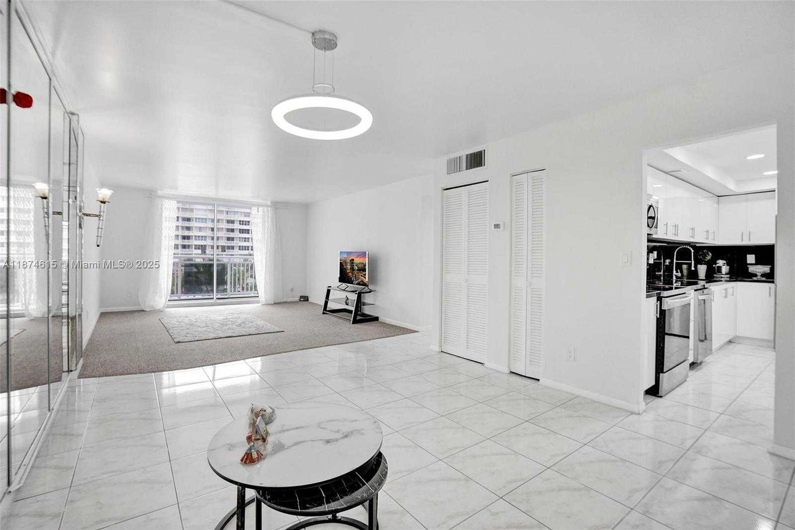 Small Image of 1849 SOUTH OCEAN DR #407, Hallandale Beach Number 21