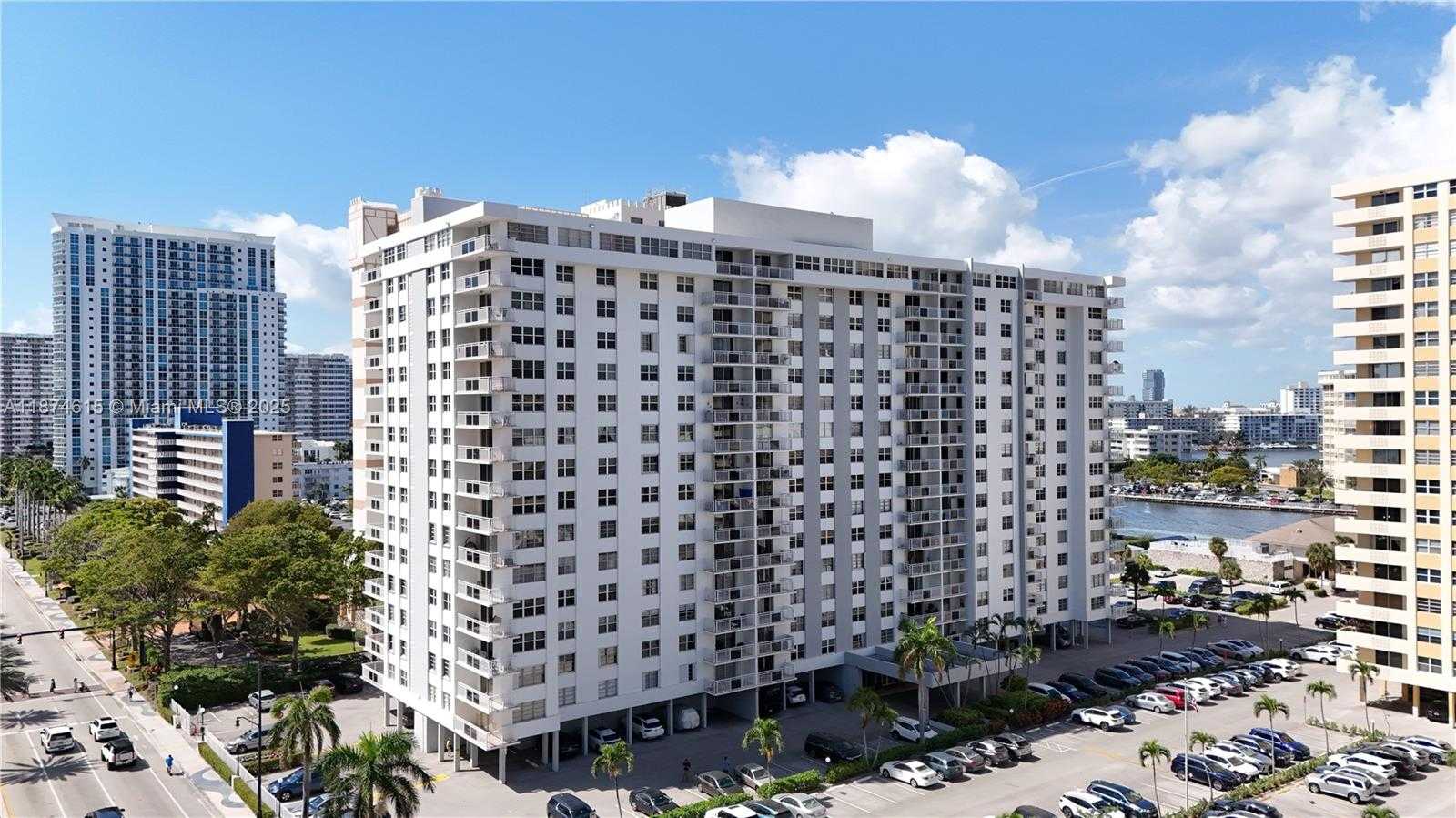 Small Image of 1849 SOUTH OCEAN DR #407, Hallandale Beach Number 41