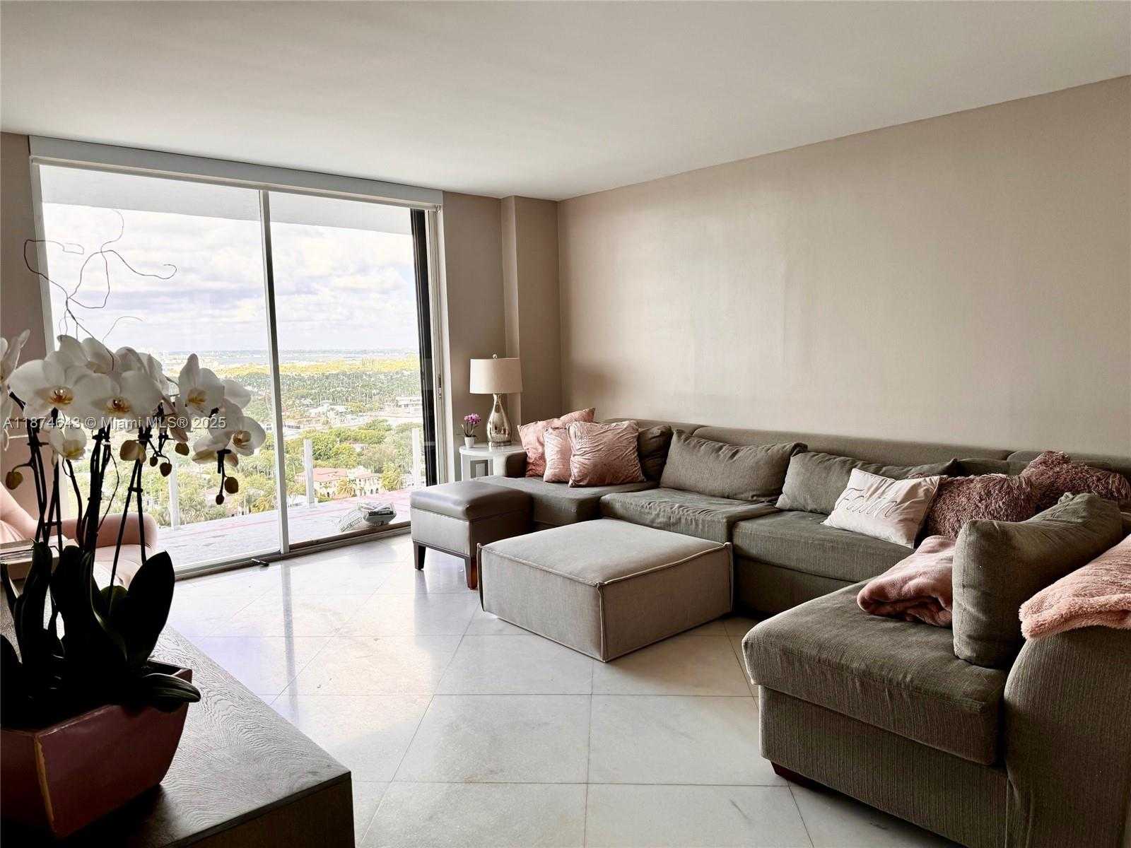Small Image of 6061 COLLINS AVE #23A, Miami Beach Number 11