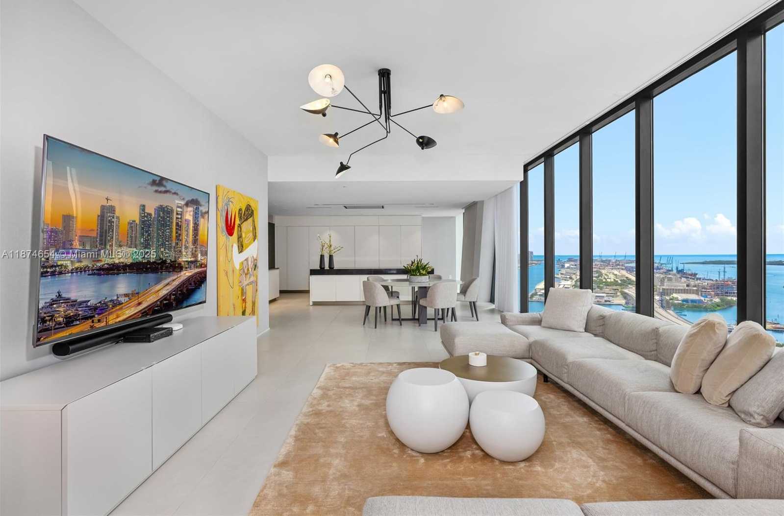 Small Image of 1000 BISCAYNE BLVD #3801, Miami Number 3