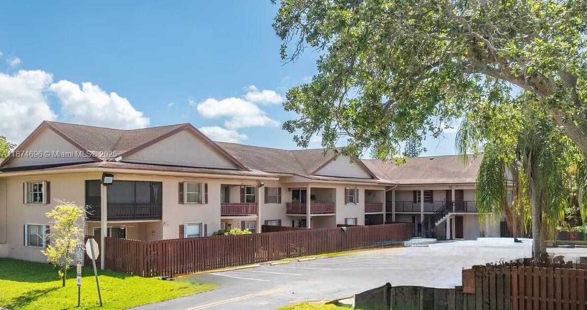 Small Image of 11295 SOUTH WEST 88TH ST #M109, Miami Number 2