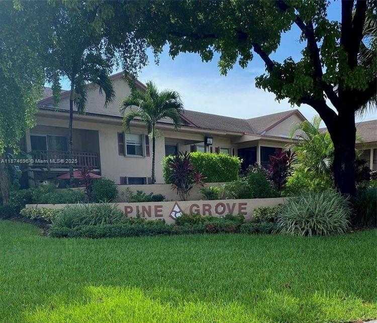 Small Image of 11295 SOUTH WEST 88TH ST #M109, Miami Number 5