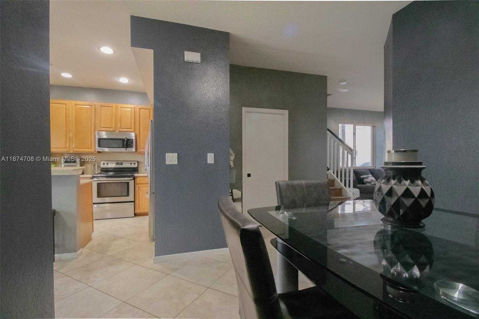 Small Image of 21119 NORTH WEST 14TH PL #437, Miami Gardens Number 19