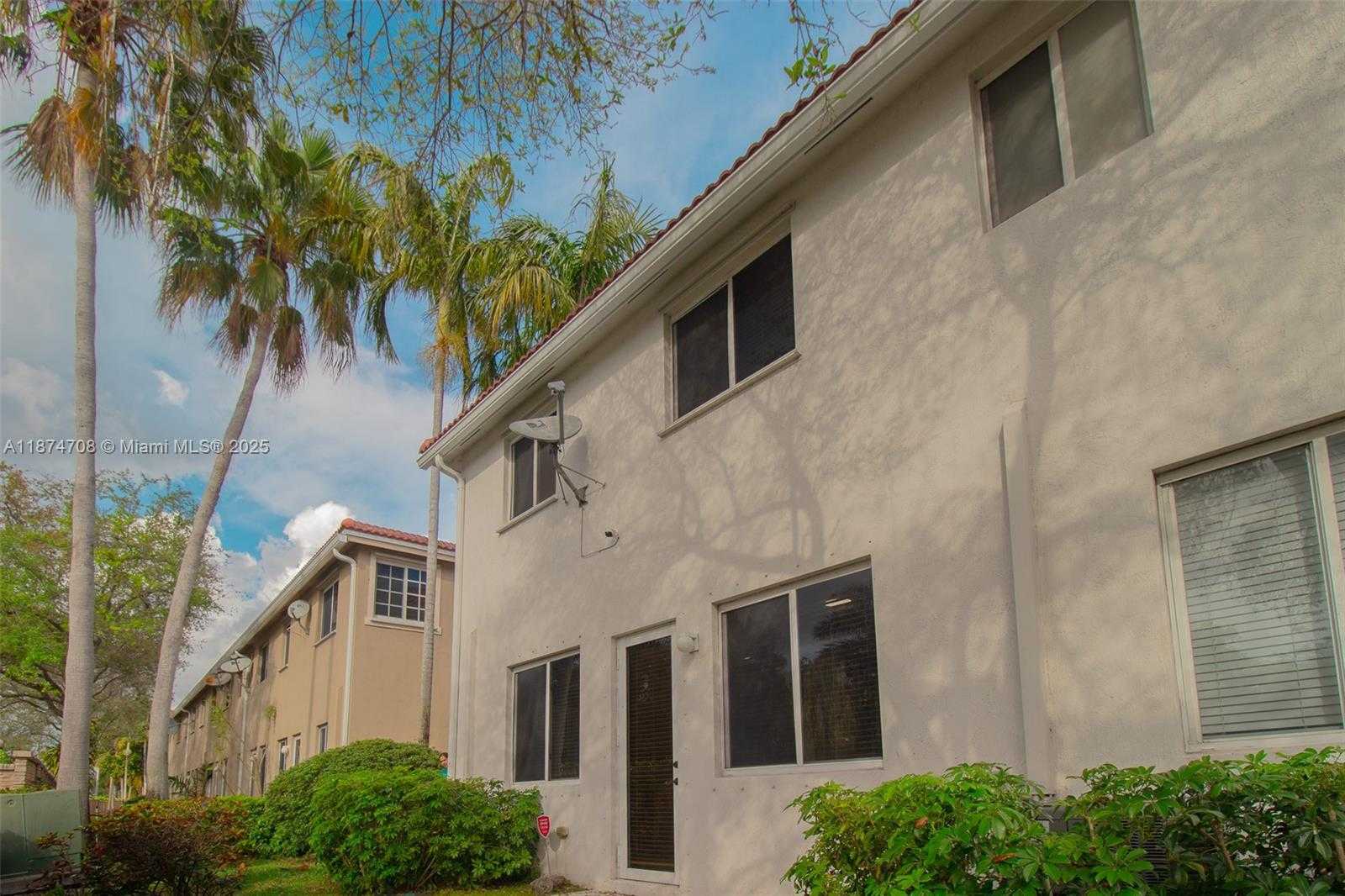 Small Image of 21119 NORTH WEST 14TH PL #437, Miami Gardens Number 5