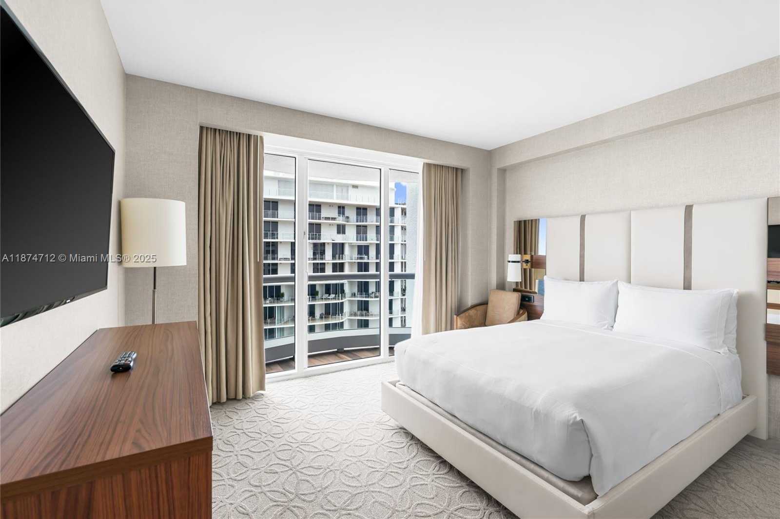 Small Image of 551 NORTH FORT LAUDERDALE BEACH BLVD #R2212, Fort Lauderdale Number 13