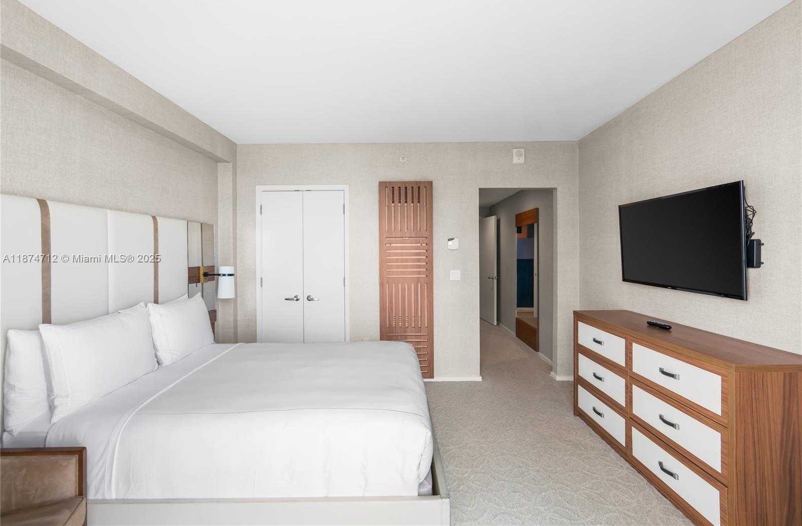 Small Image of 551 NORTH FORT LAUDERDALE BEACH BLVD #R2212, Fort Lauderdale Number 18