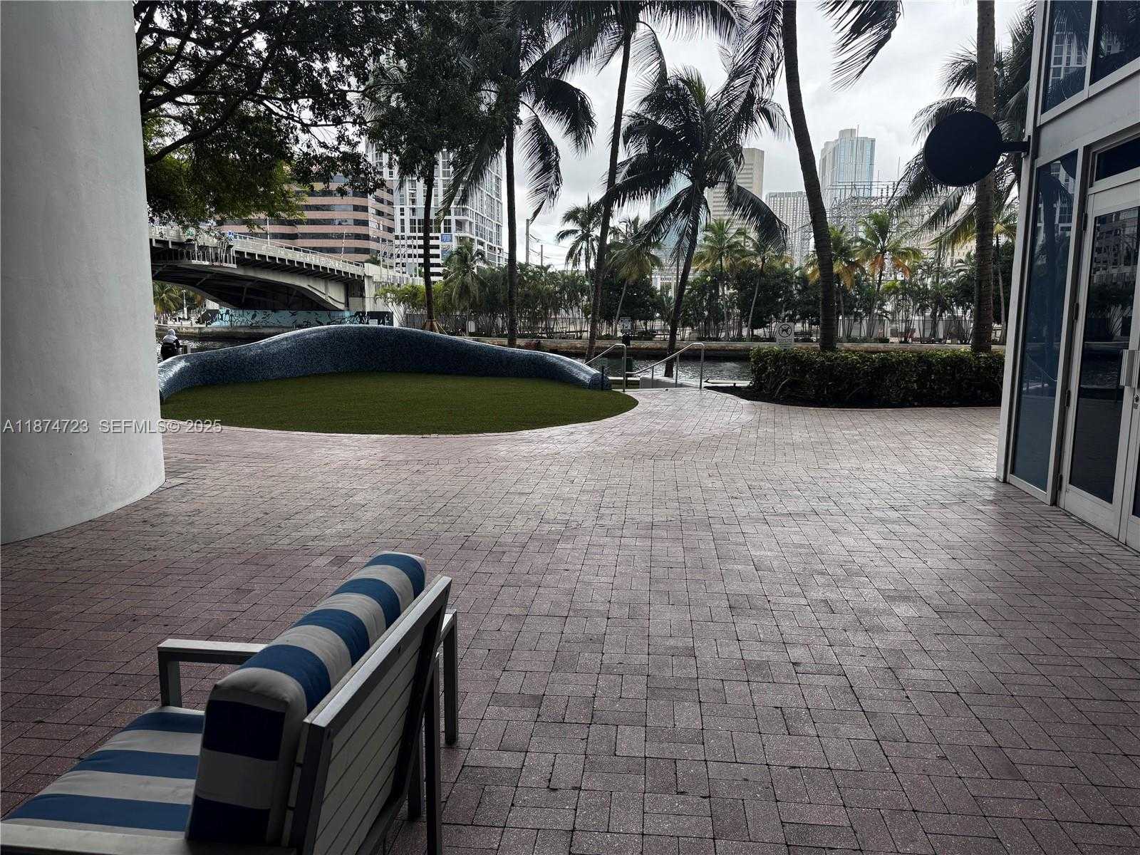 Small Image of 185 SOUTH WEST 7TH ST #4204, Miami Number 32