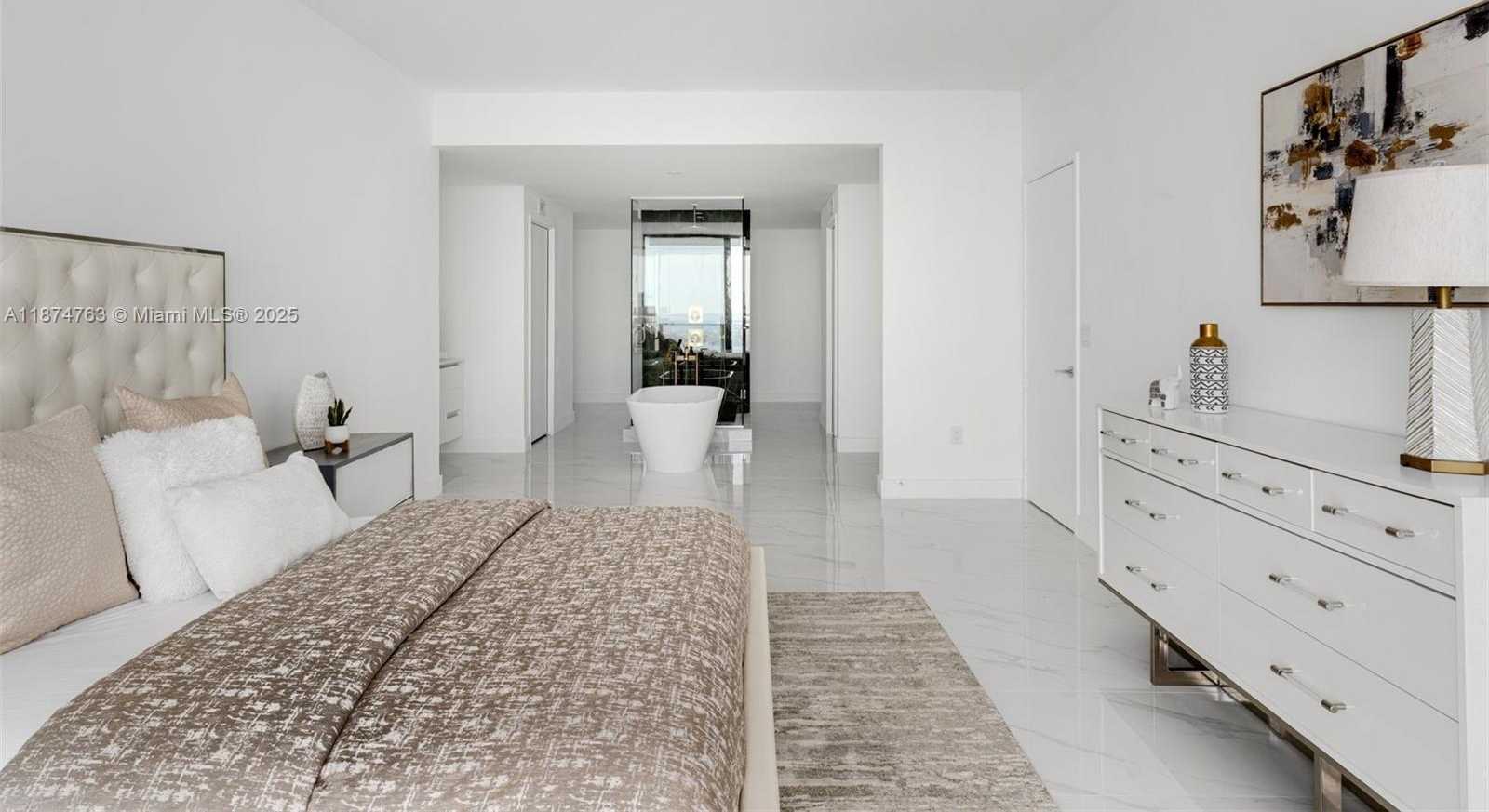 Small Image of 700 NORTH EAST 24TH ST #4702, Miami Number 10