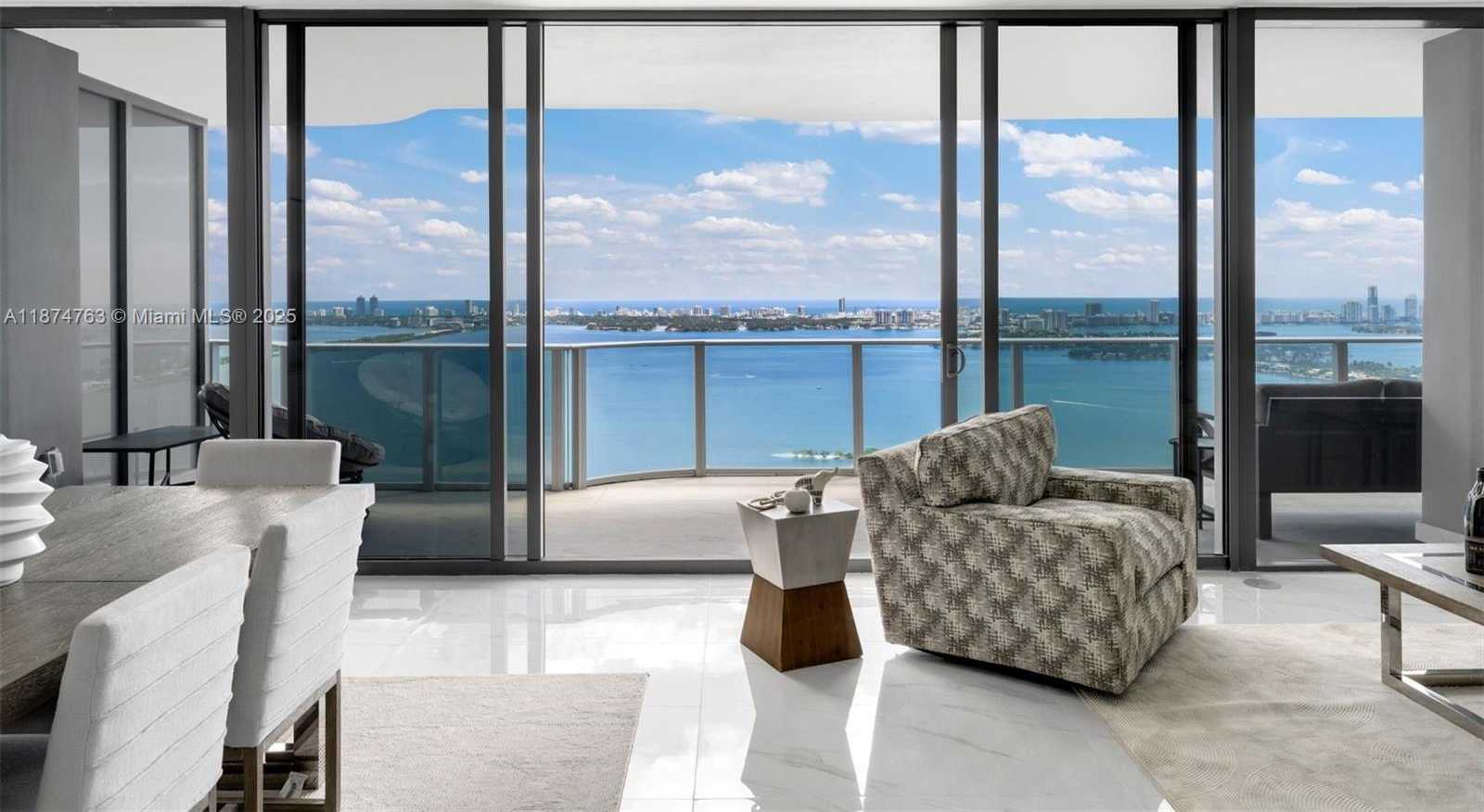 Small Image of 700 NORTH EAST 24TH ST #4702, Miami Number 16