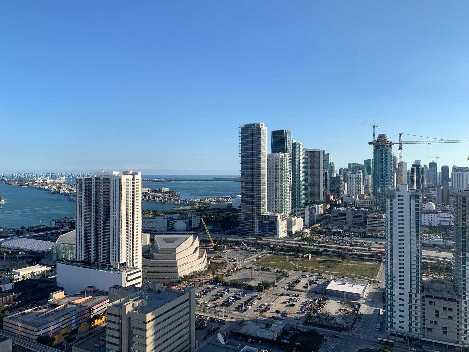 Small Image of 1600 NORTH EAST 1ST AVE #1711, Miami Number 14