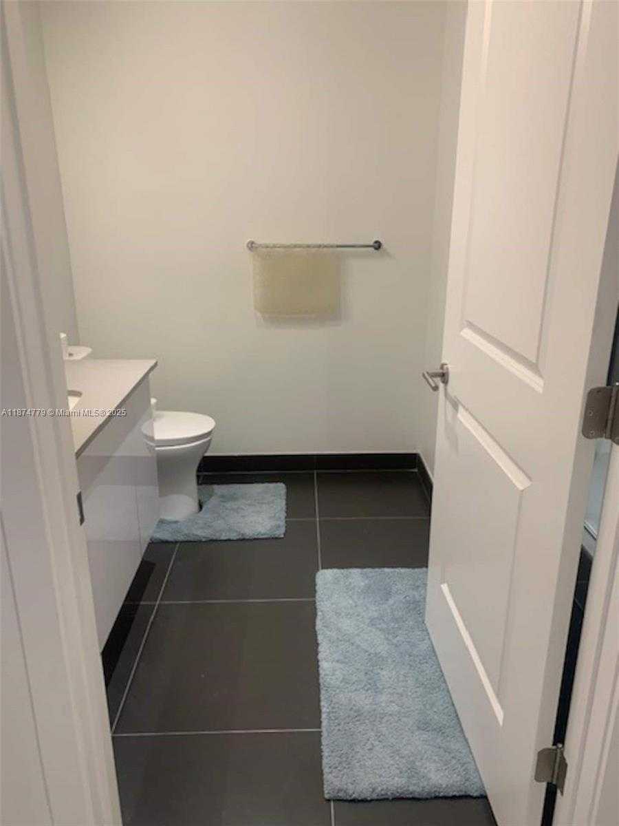 Small Image of 1600 NORTH EAST 1ST AVE #1711, Miami Number 3