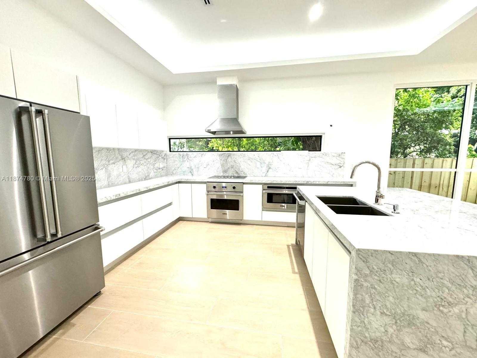 Small Image of 5728 NORTH WEST 5TH COURT #TH-1, Miami Number 12